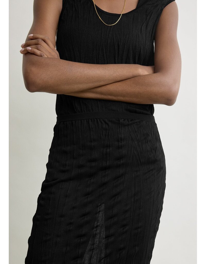 TOTEME Crinkled Knit Skirt