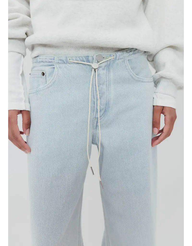 STILL HERE COOL JEAN