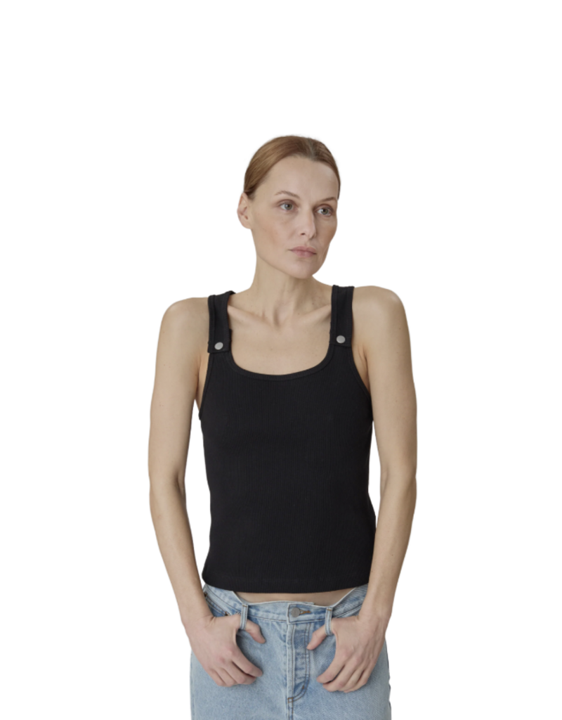 STILL HERE SNAP TANK