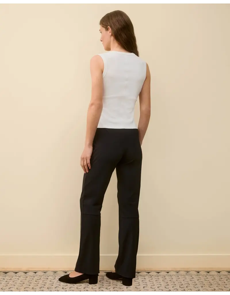 Flore-Flore Dewi Tank