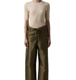 CHAN LUU TECHNO TAFFETA BARREL PANT