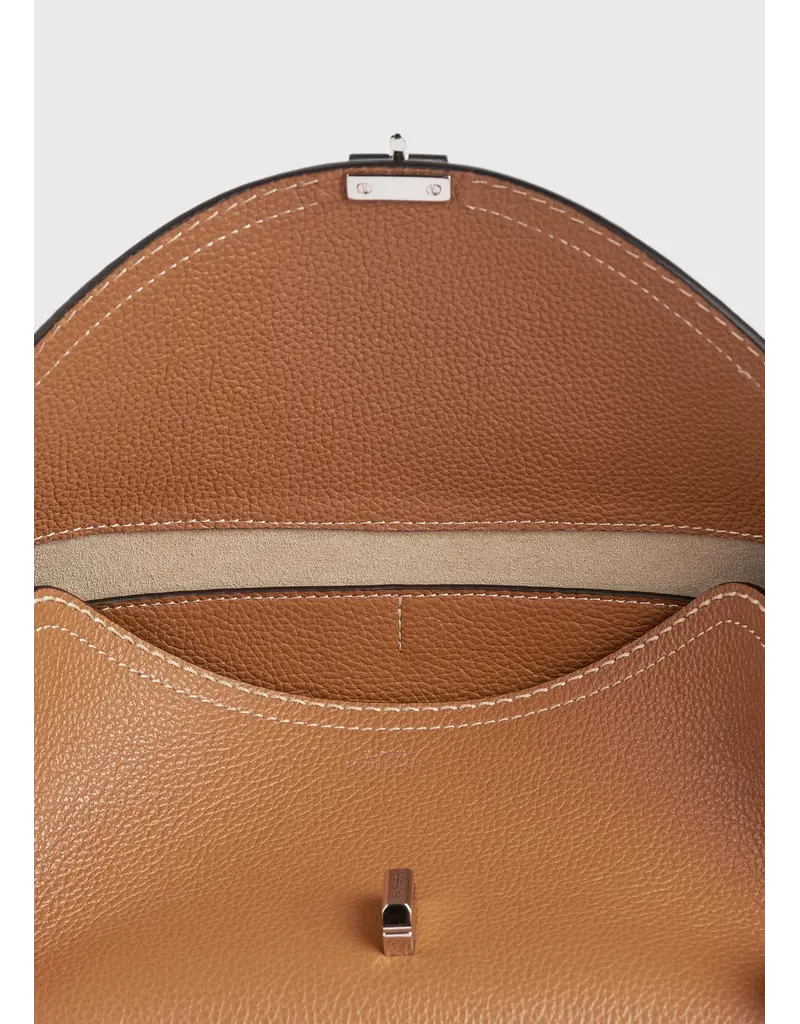 TOTEME T-LOCK GRAINED LEATHER SHOULDER