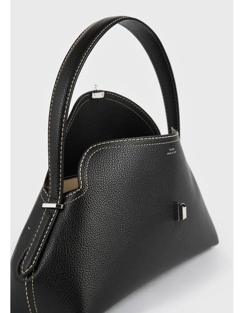 TOTEME T-LOCK GRAINED LEATHER SHOULDER