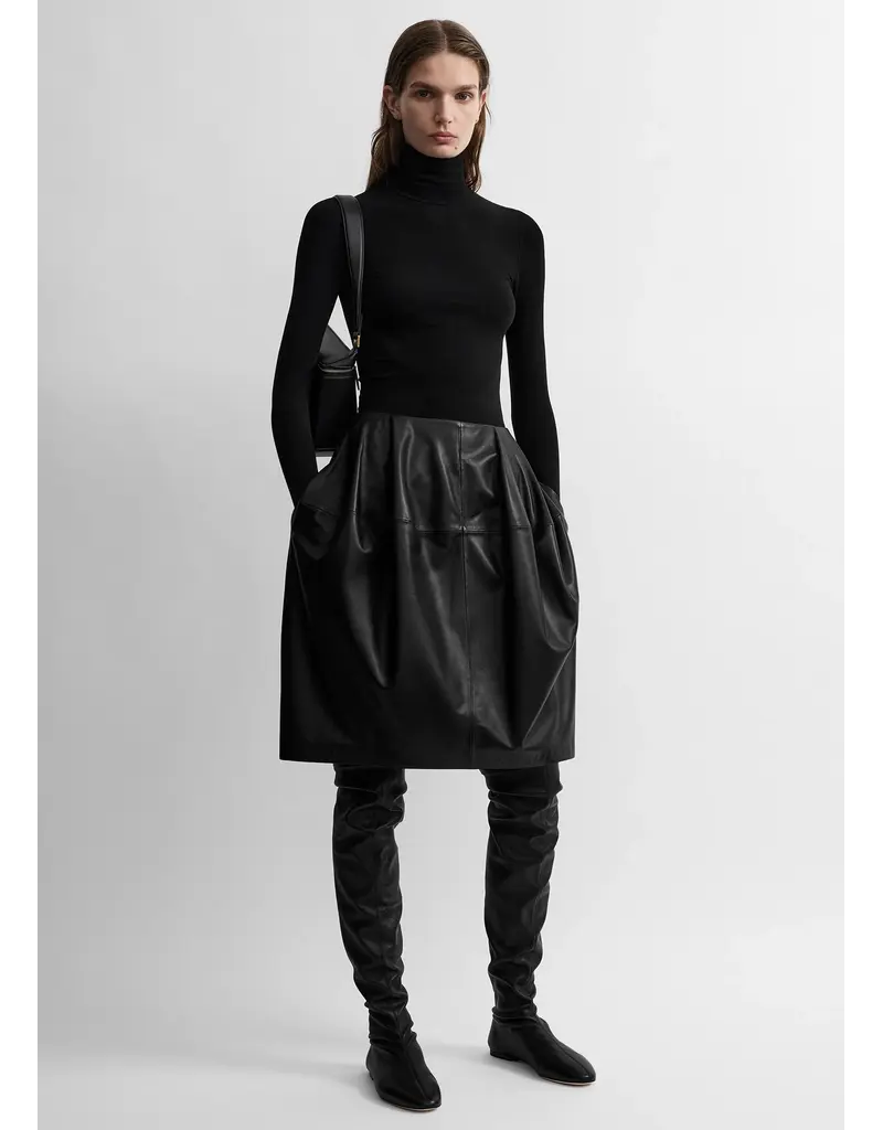 TOTEME Compact Jersey Turtleneck