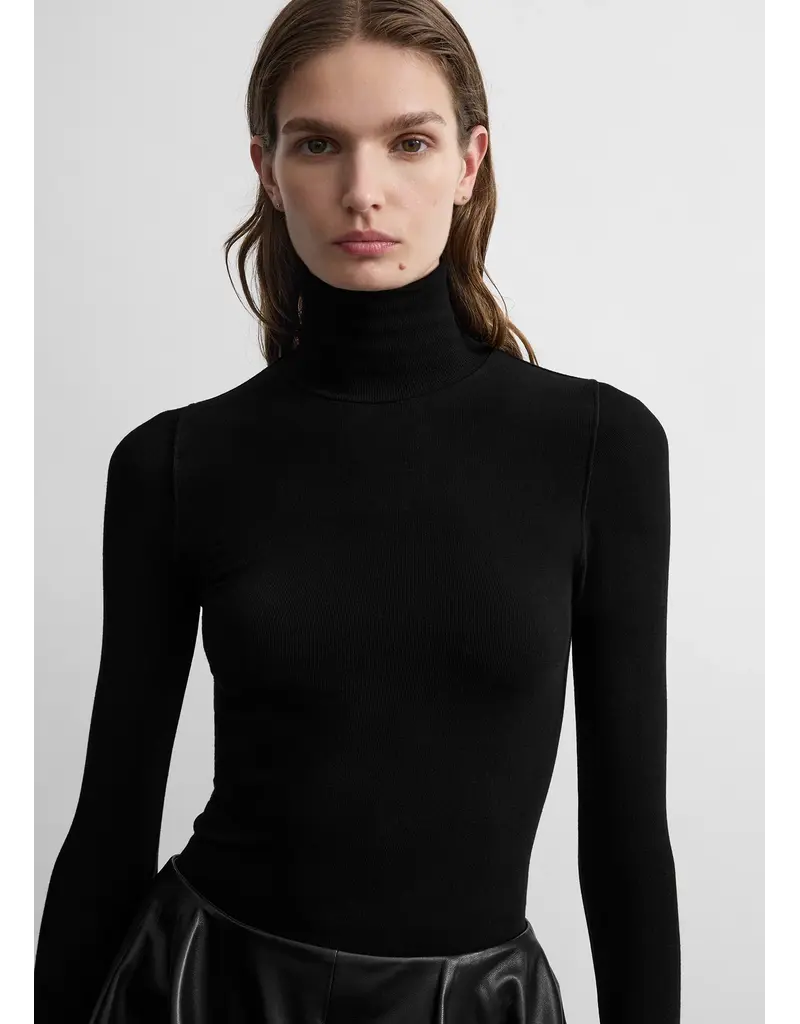 TOTEME Compact Jersey Turtleneck