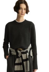 ARLO MOTT WARREN CREWNECK