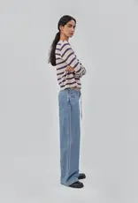 STILL HERE COOL JEAN