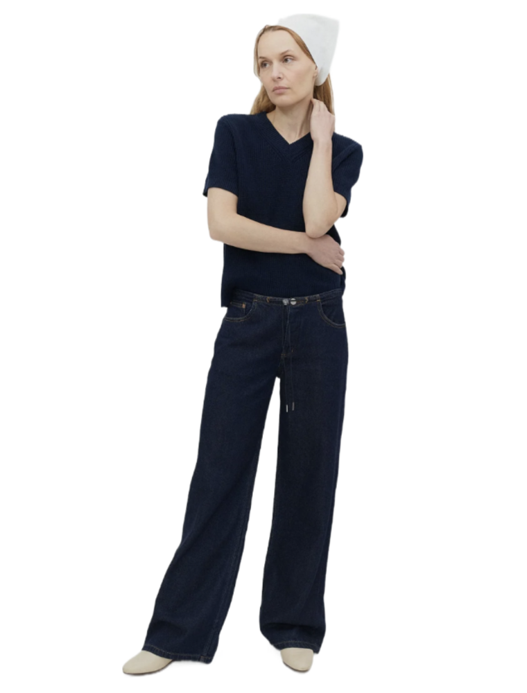 STILL HERE COOL JEAN