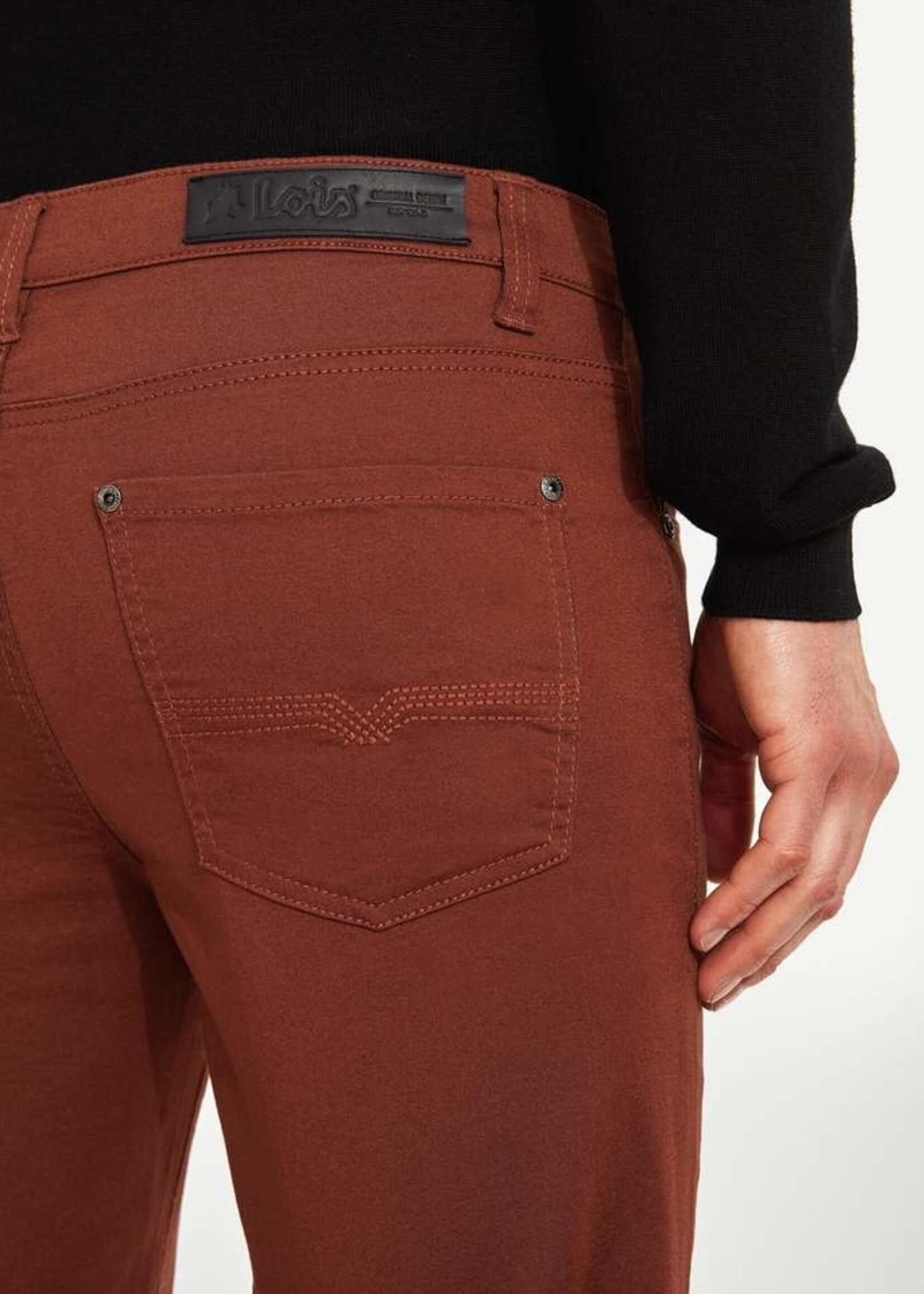 Lois Jeans Canada The "Brad Slim 6240-63" by Lois Jeans