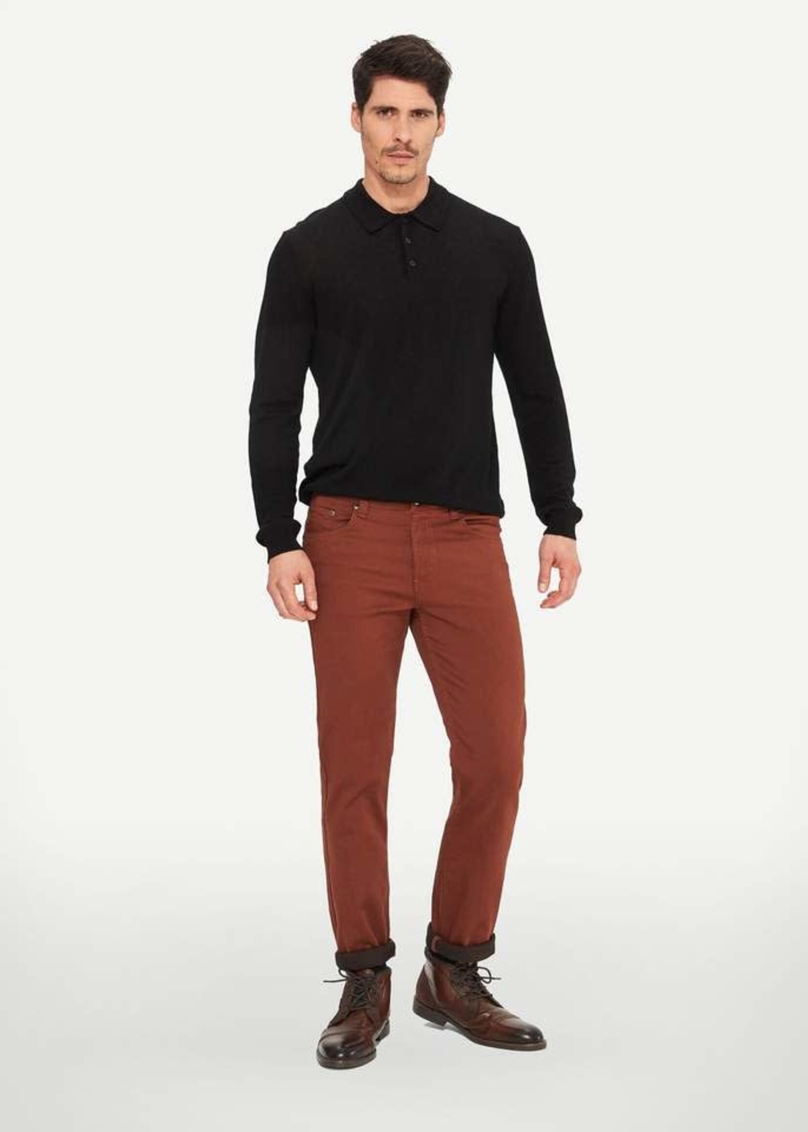 Lois Jeans Canada The "Brad Slim 6240-63" by Lois Jeans