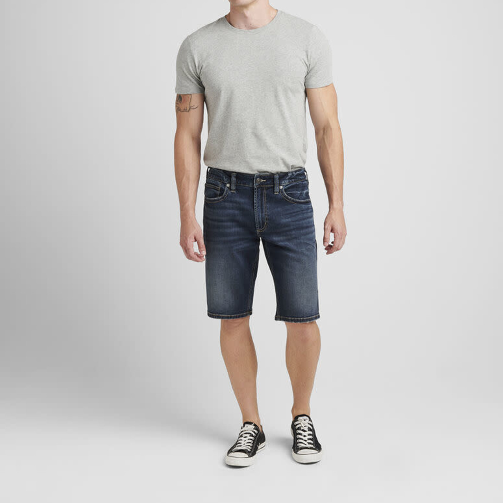 Silver Jeans Zac Relaxed Fit Short