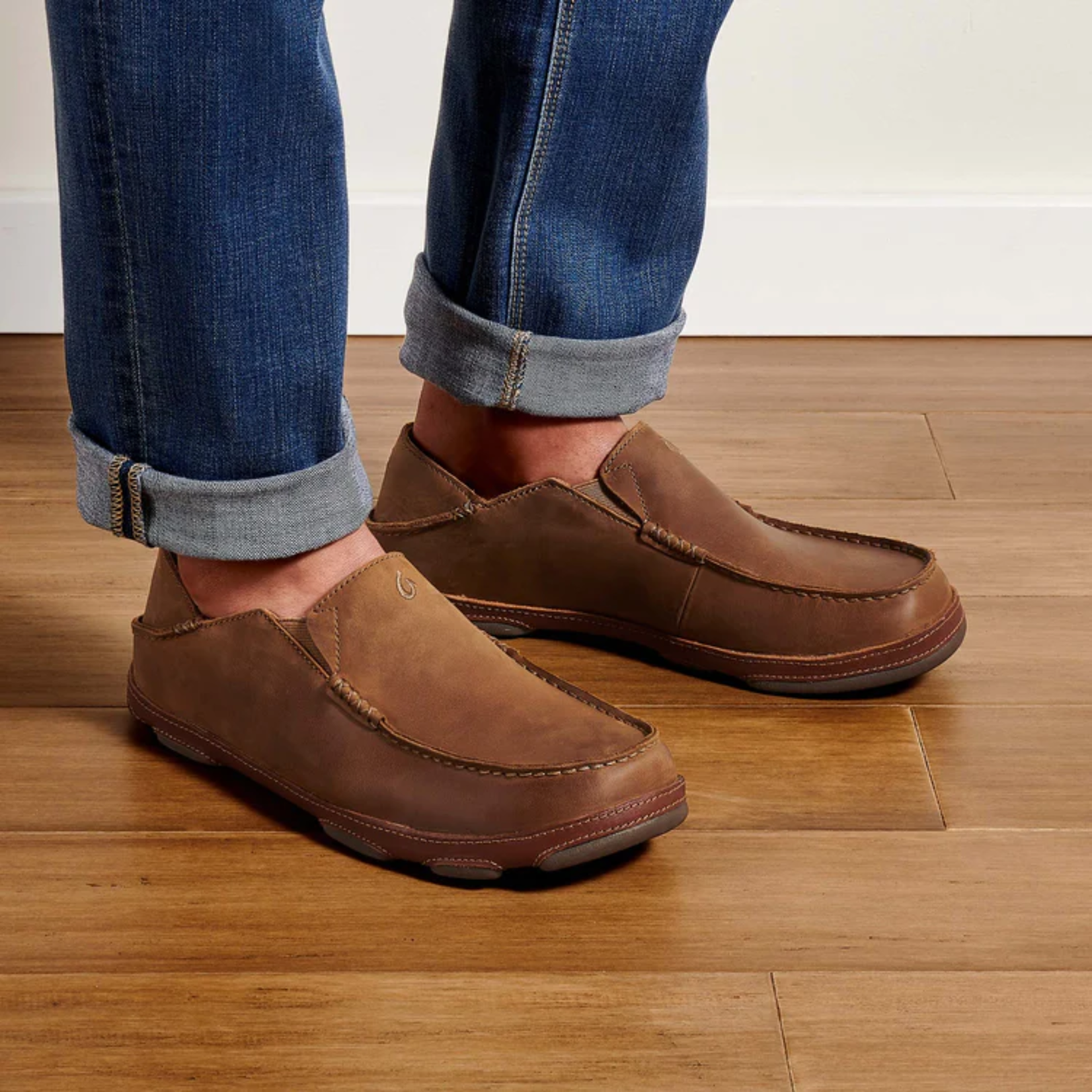 OluKai Moloā | Men’s Leather Slip On Shoes