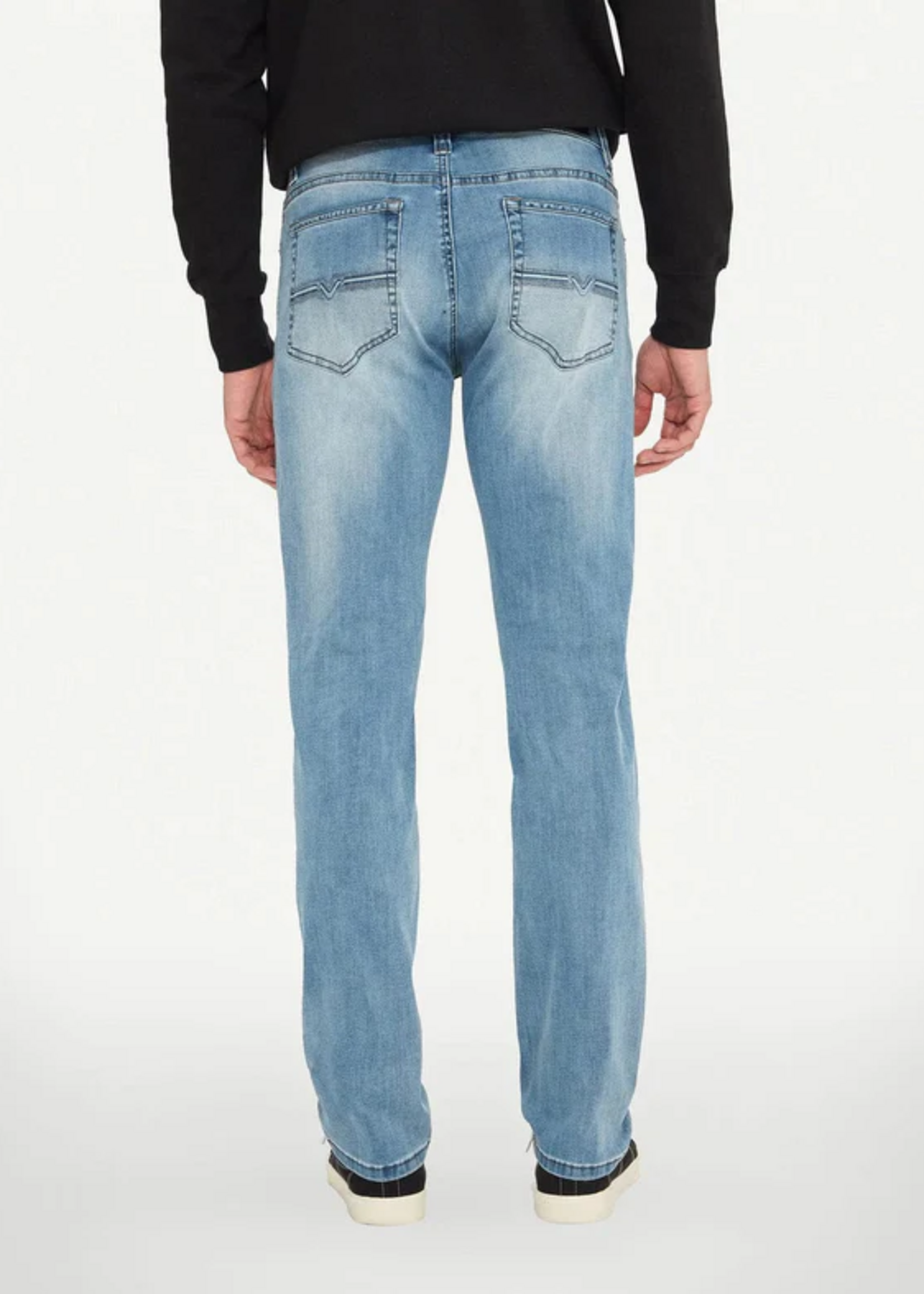 Black Bull Apparel MAD | Bleached