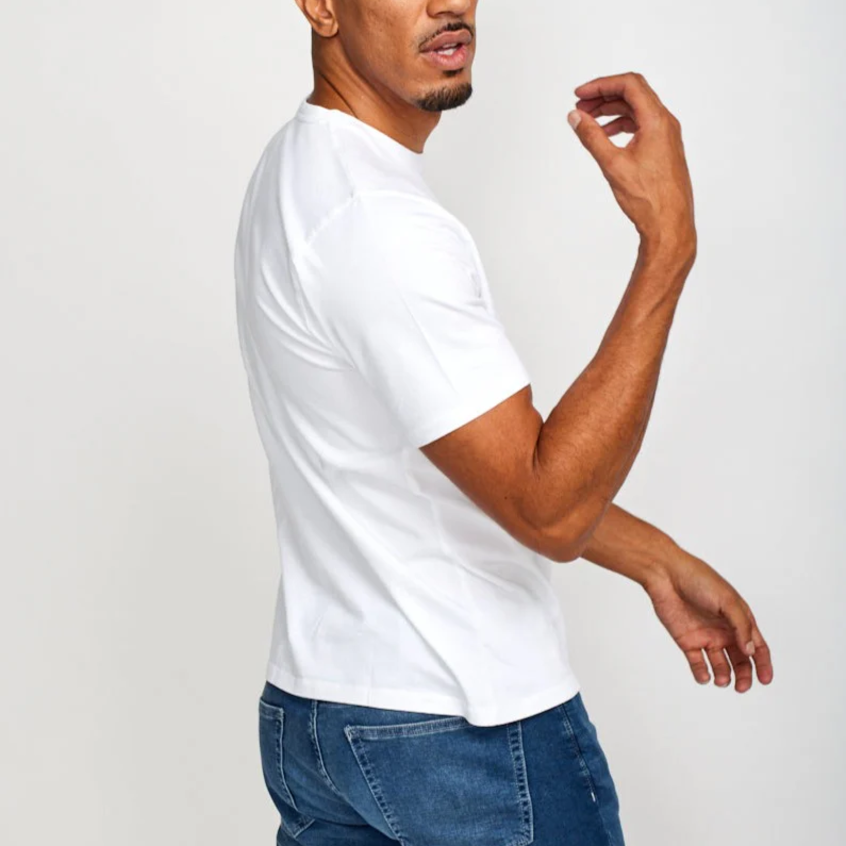 Easy Mondays CREW T-SHIRT | White