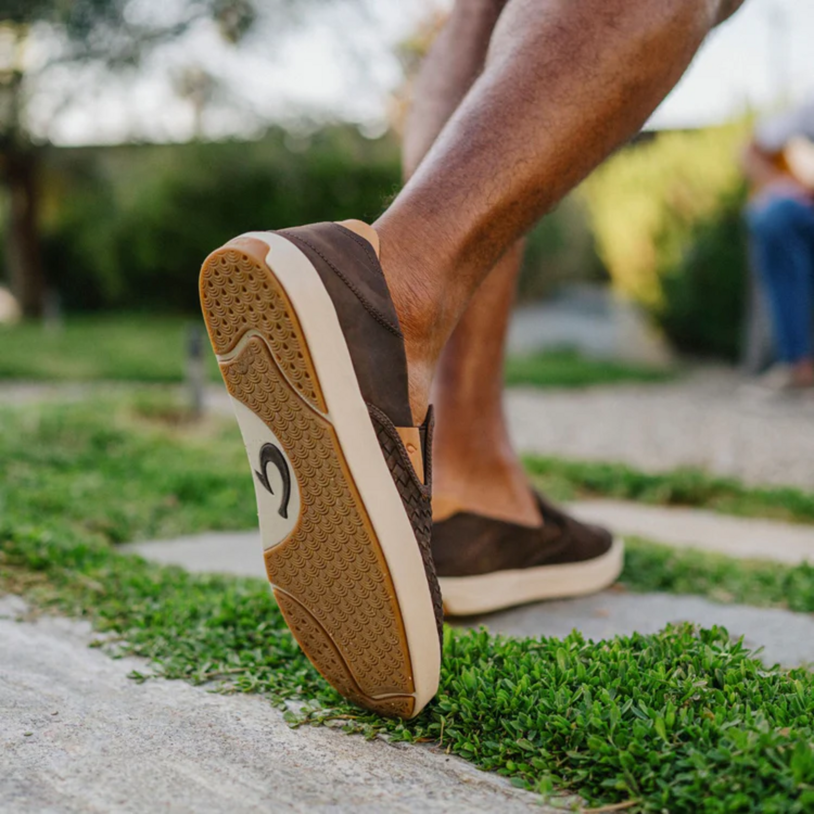 OluKai LAE'AHI LAUHALA | Dark Java