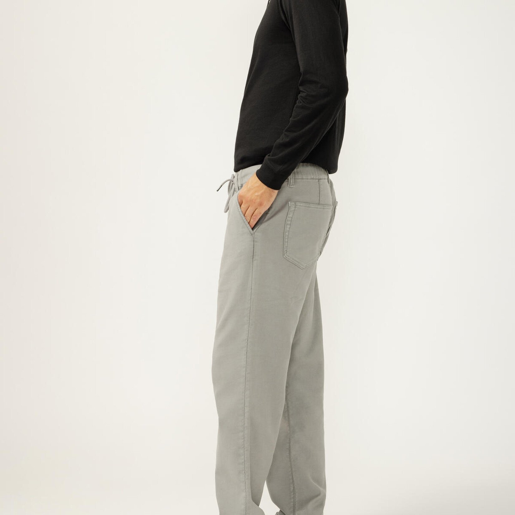 Silver Jeans RELAXED TROUSER | Pebble Grey