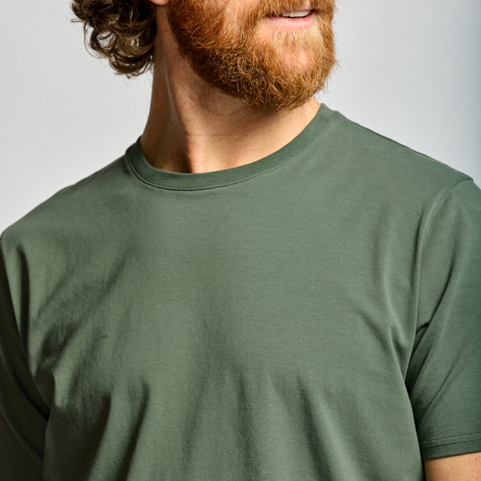 Easy Mondays CREW NECK T-SHIRT | Thyme