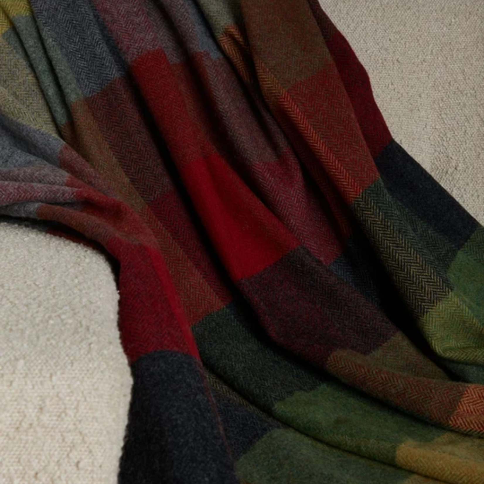 Highland Tartan Tweeds FOREST DRIVE THROW