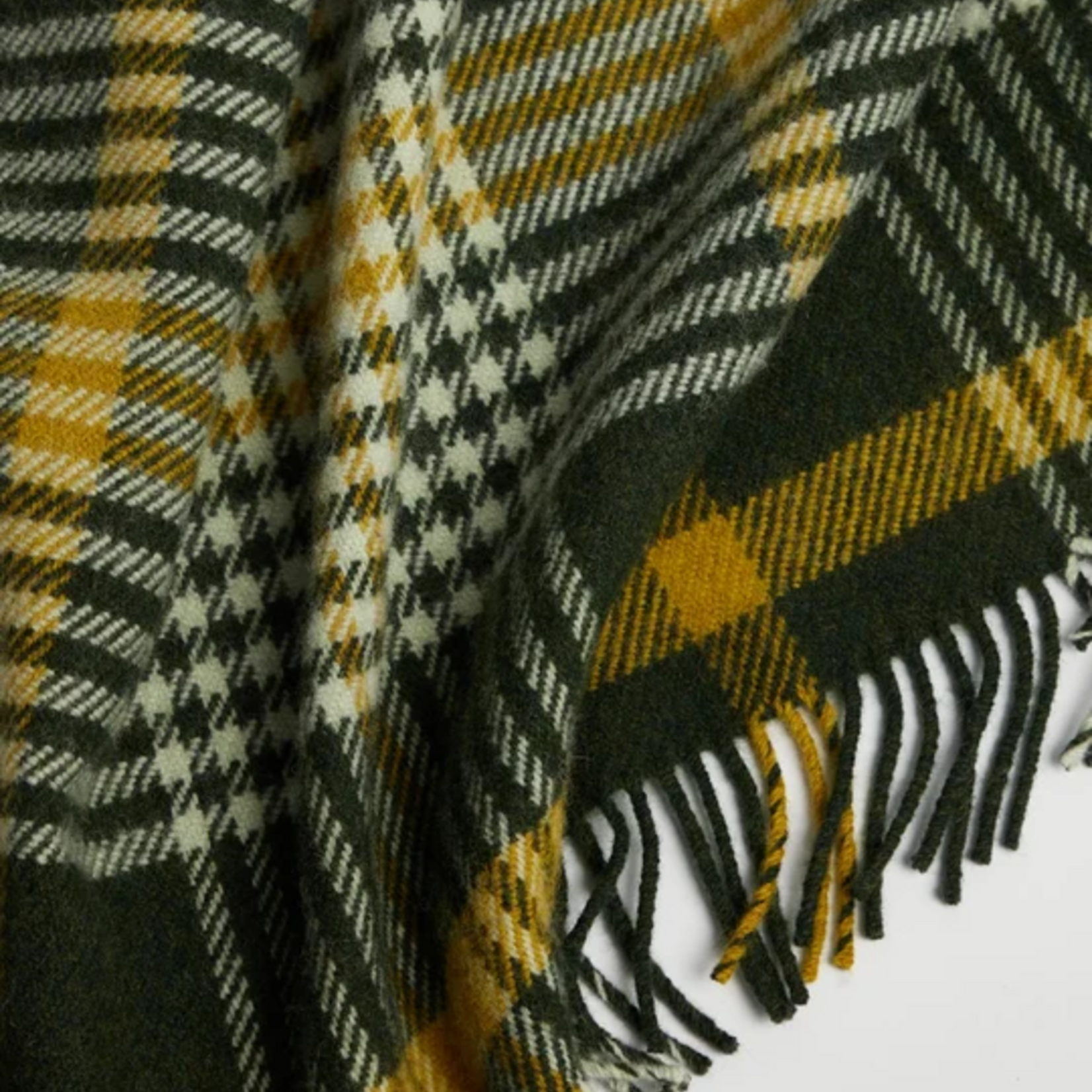 Highland Tartan Tweeds FOXFORD MICHAEL COLLINS THROW