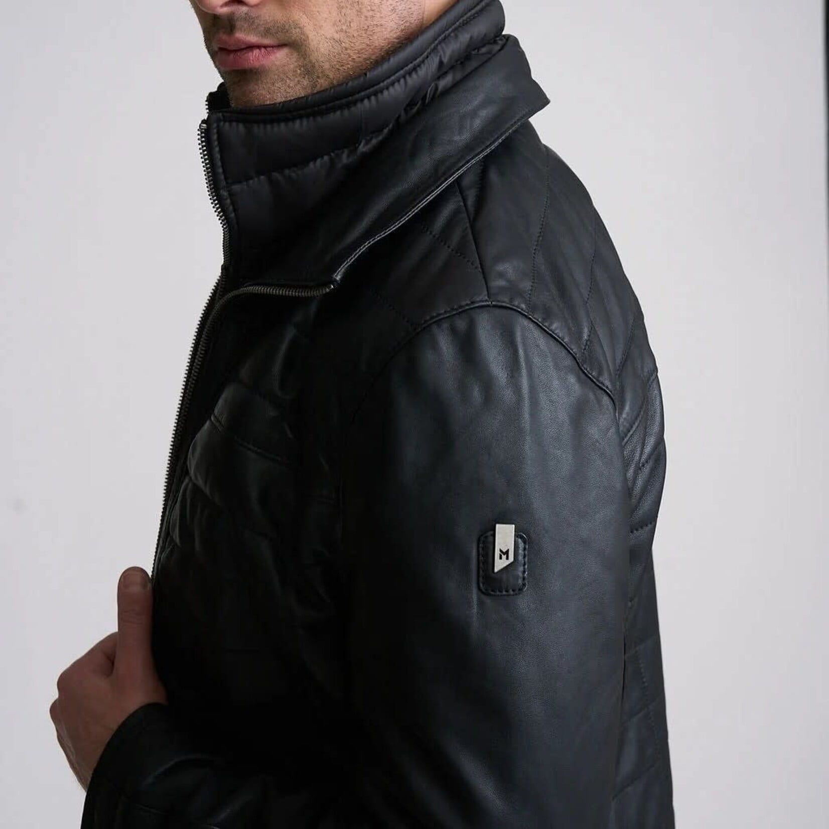 MAURITIUS CASSIAN QUILTED LEATHER JACKET | Black