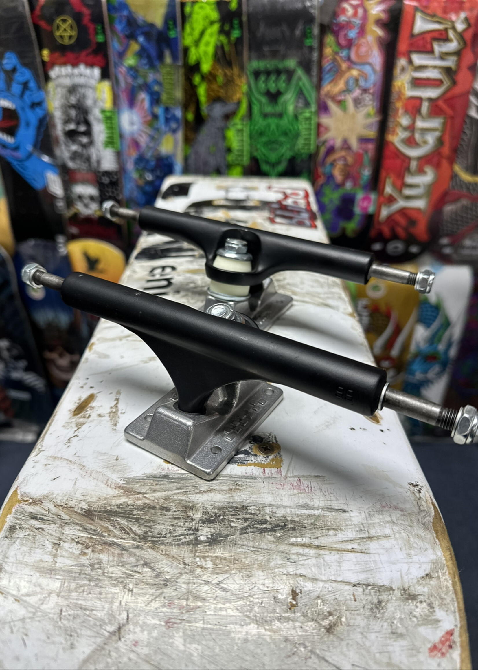 ACE Mfg. ACE Mfg. - Classic Trucks Matte Black/Raw Silver Pair - 66 - Axle 9.38"