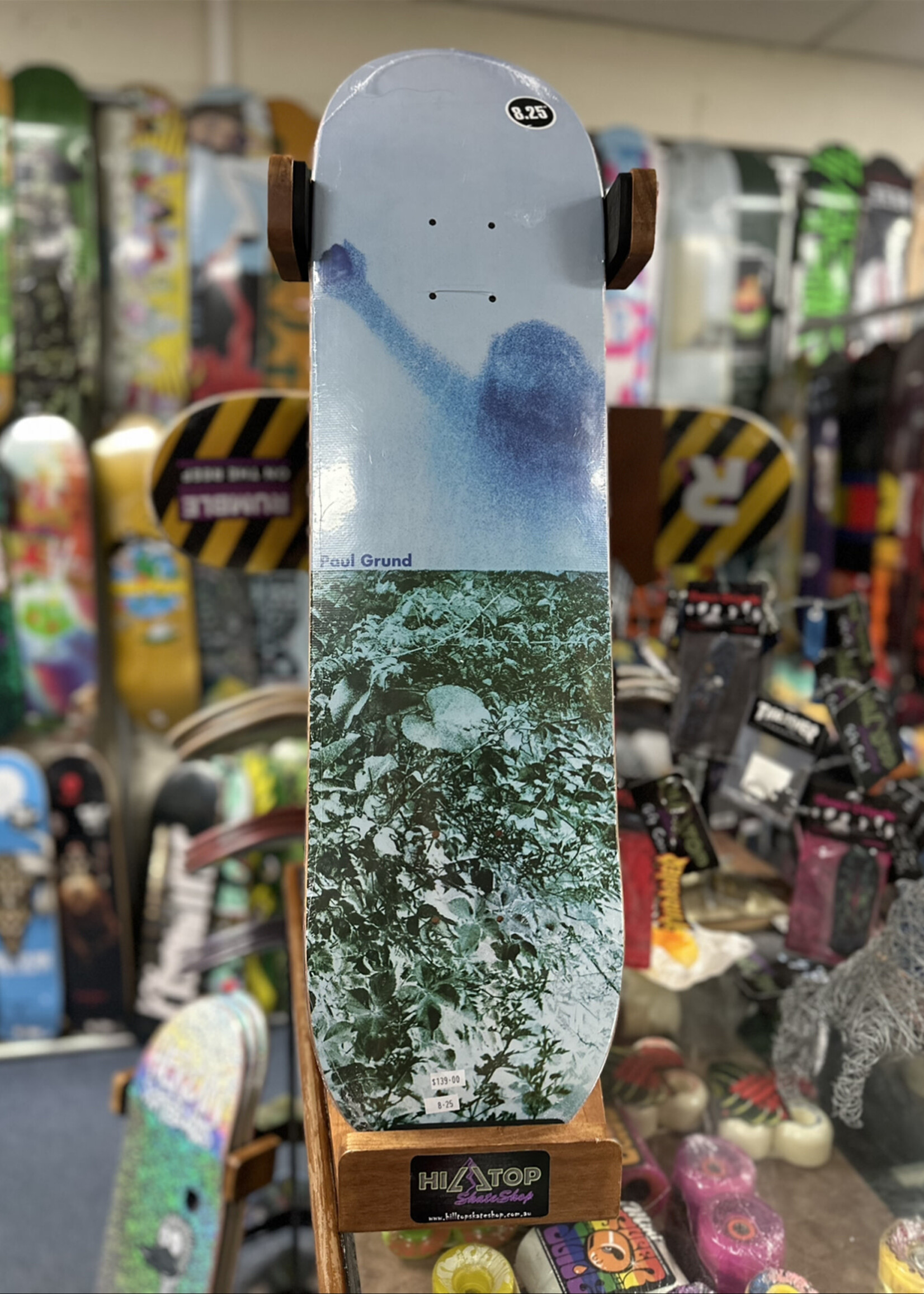 Polar Skate Co. POLAR - Paul Grund Man With Window Slick - 8.25"