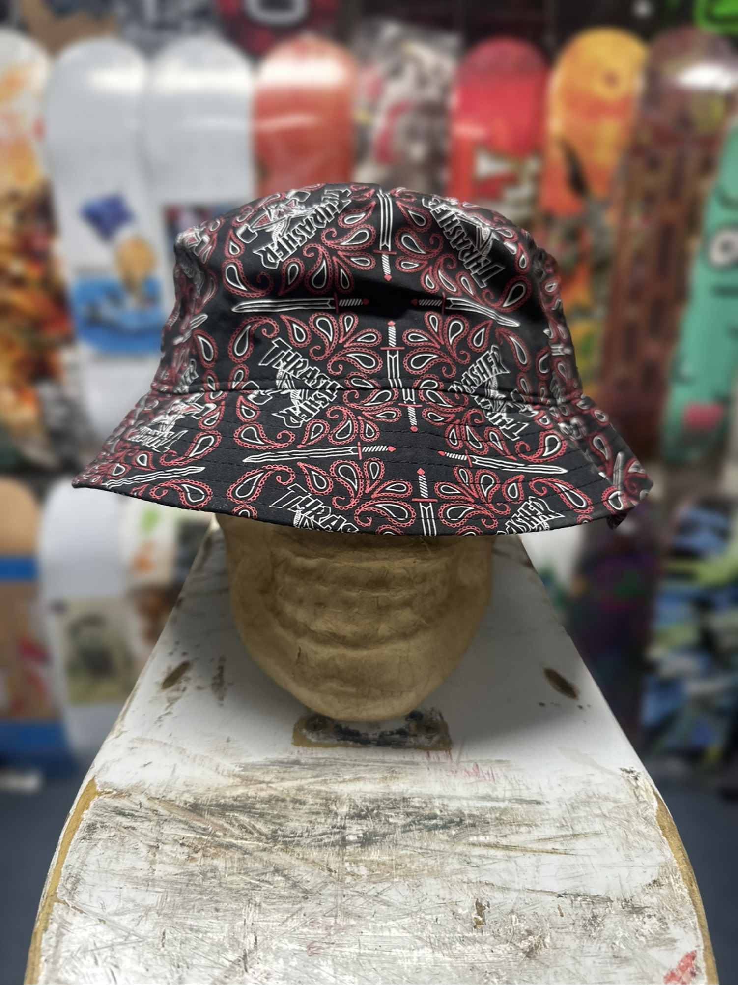 THRASHER - Bandana Paisley Bucket Hat - Hilltop Skateshop