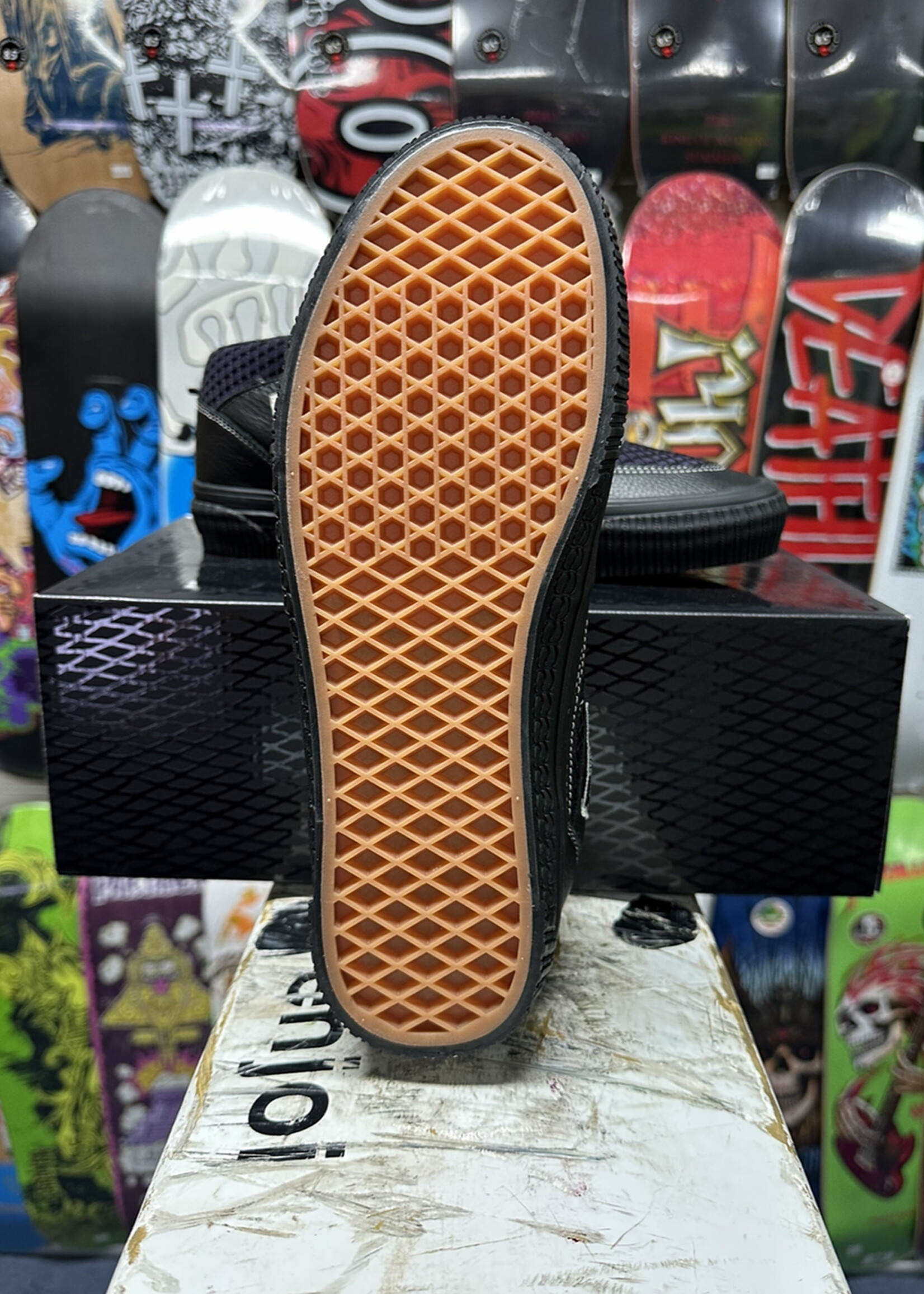 Vans VANS - Skate Half Cab x Pass~Port