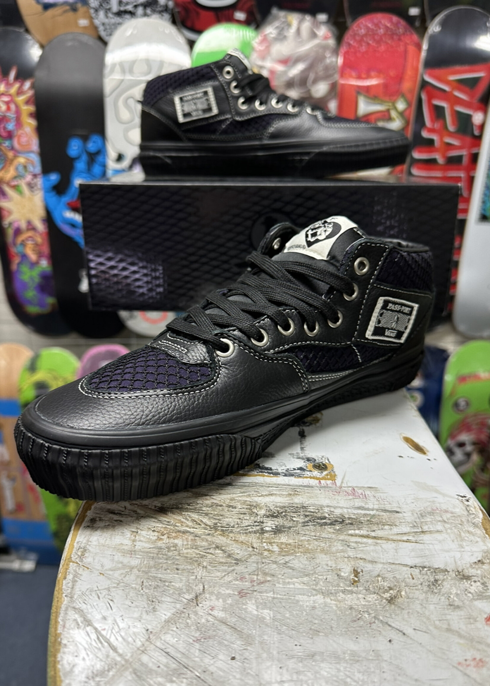Vans VANS - Skate Half Cab x Pass~Port