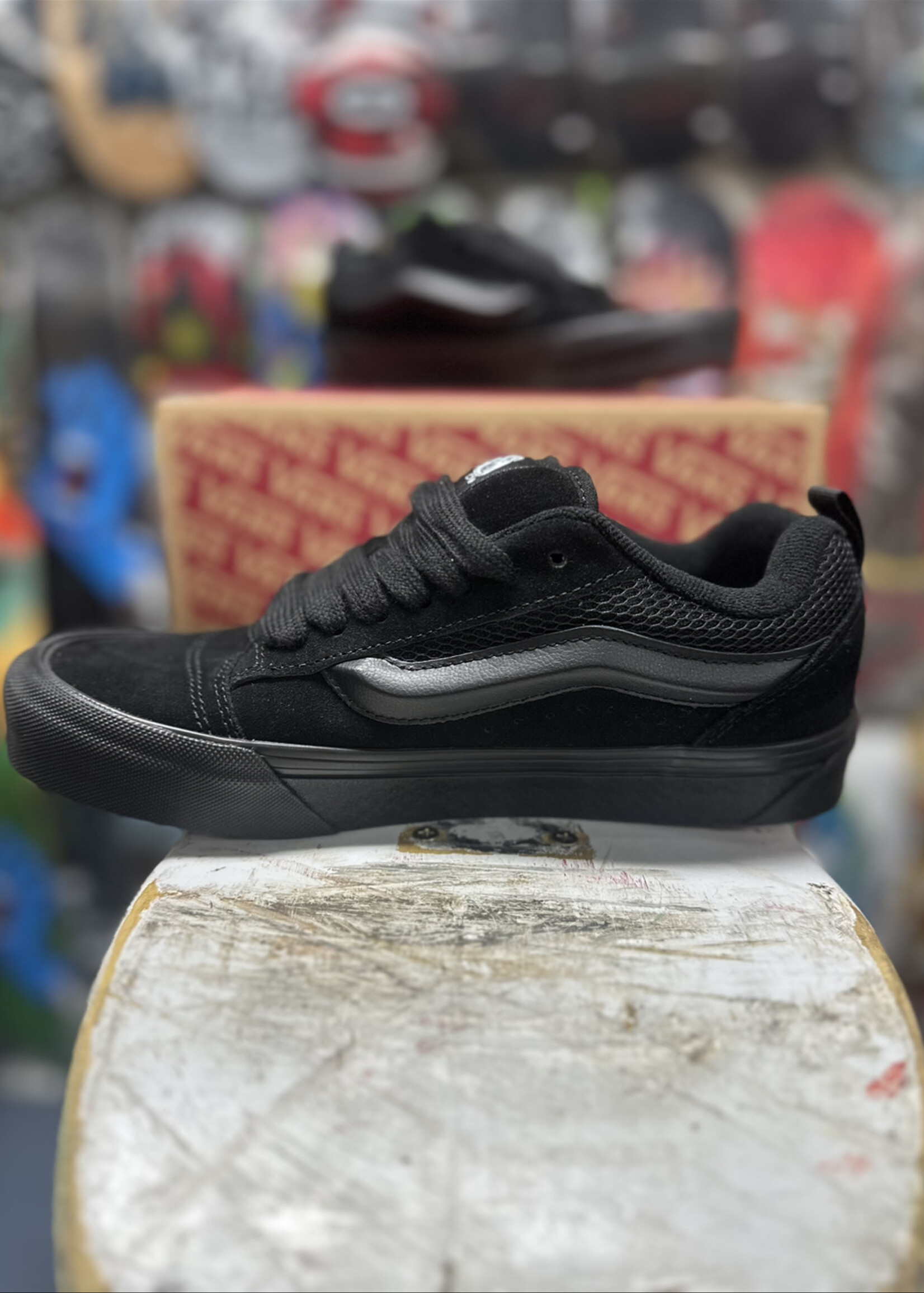 Vans VANS - Knu Skool Black/Black