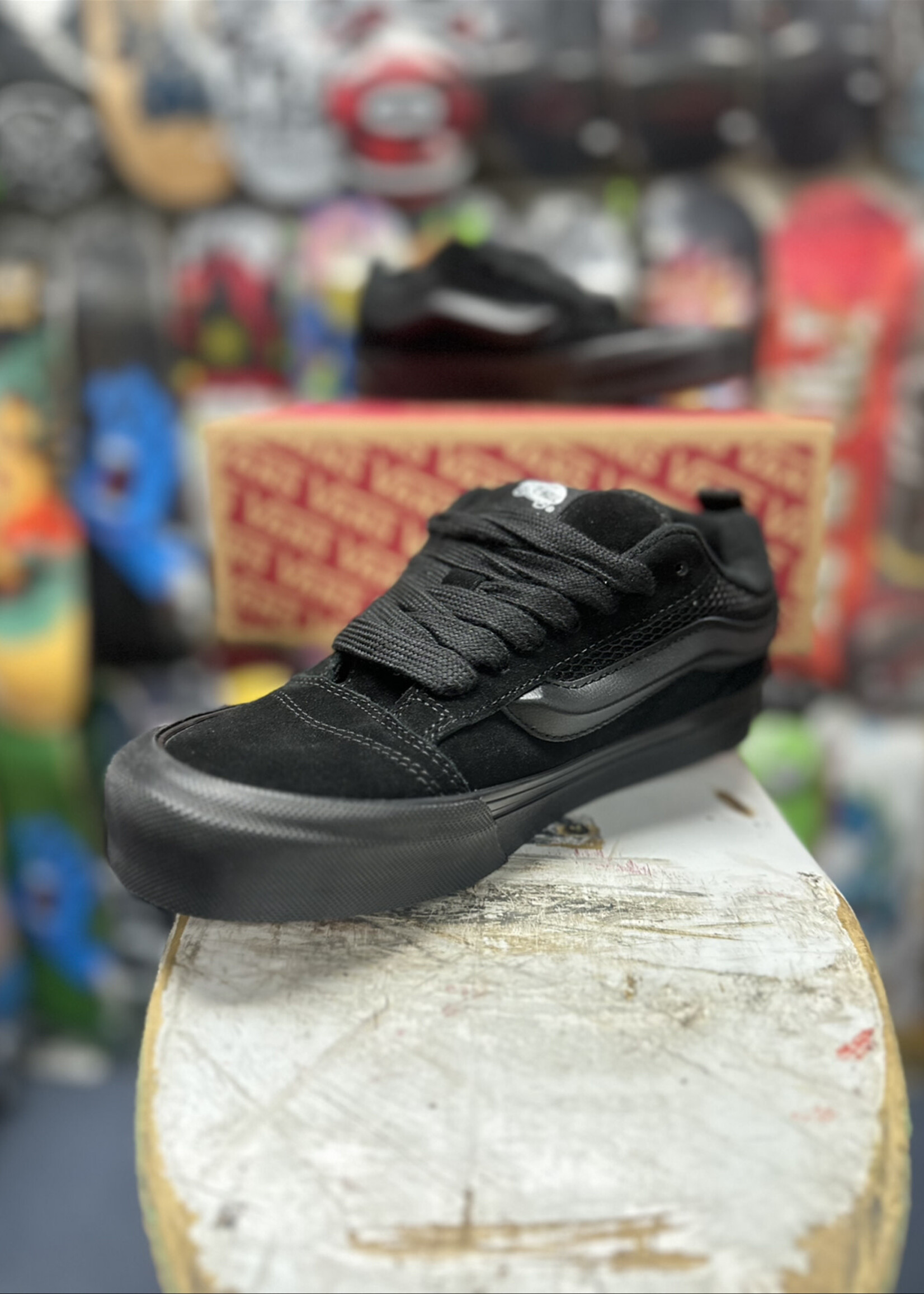 Vans VANS - Knu Skool Black/Black