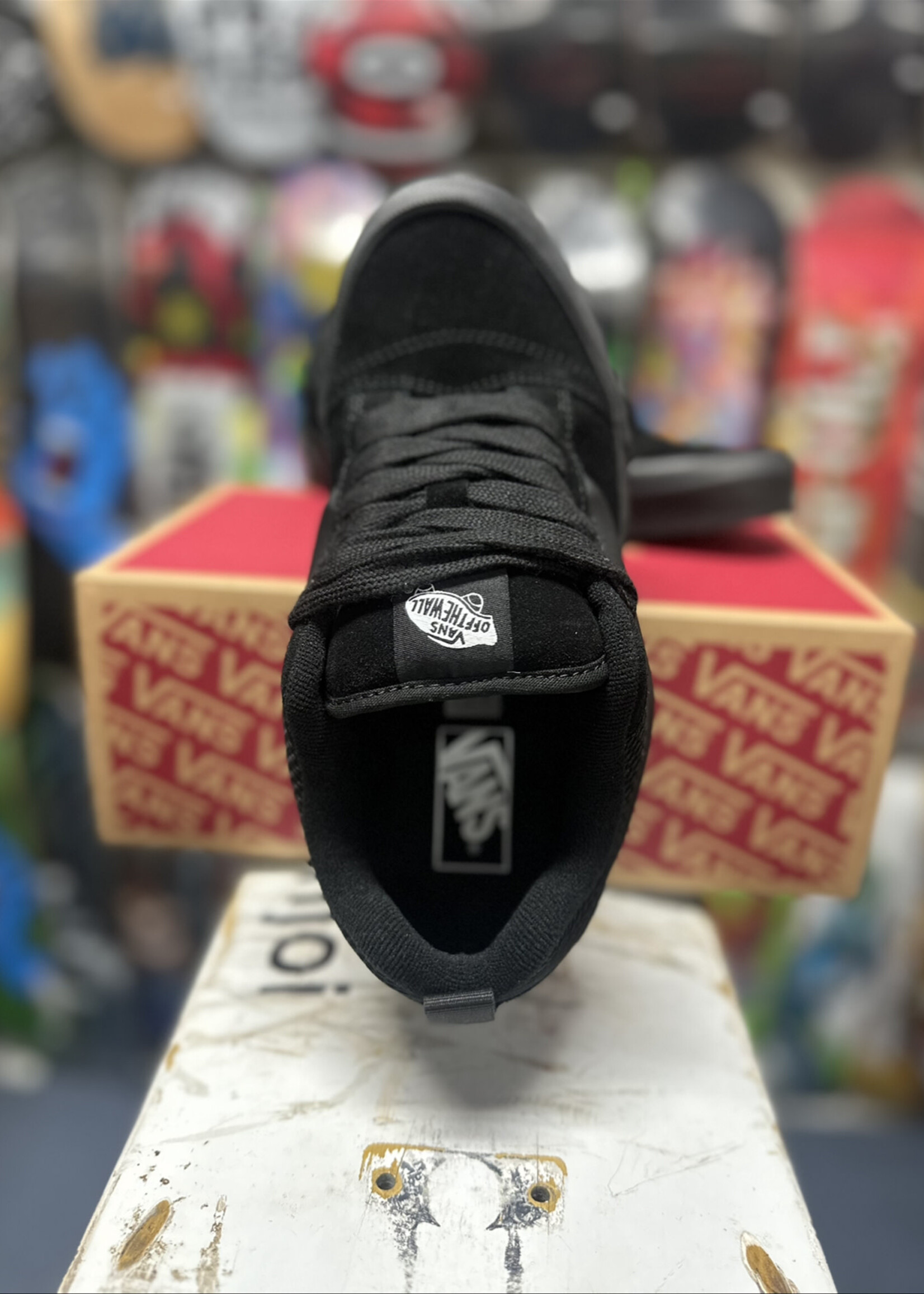 Vans VANS - Knu Skool Black/Black