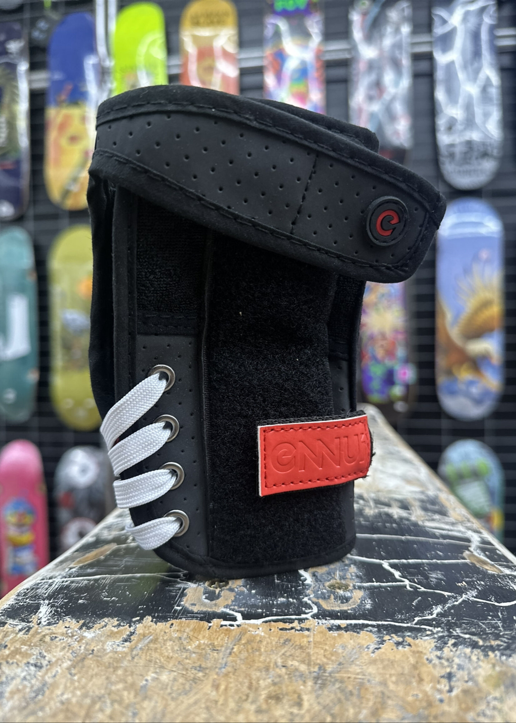 Ennui ENNUI - Street Wrist Guards Pair Black/White
