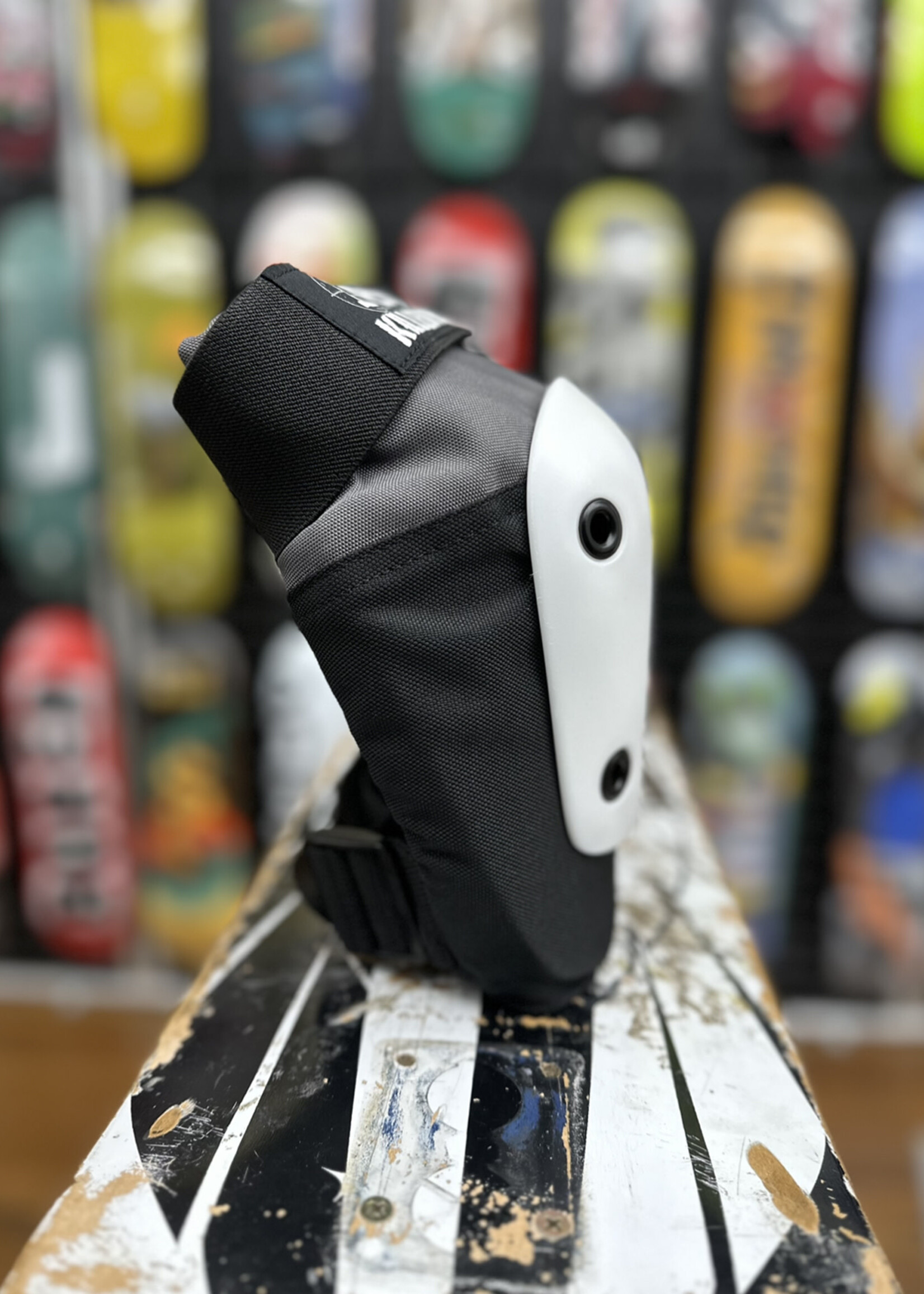 187 KILLER PADS 187 KILLER PADS - Fly Knee Pads Black/Grey White Caps