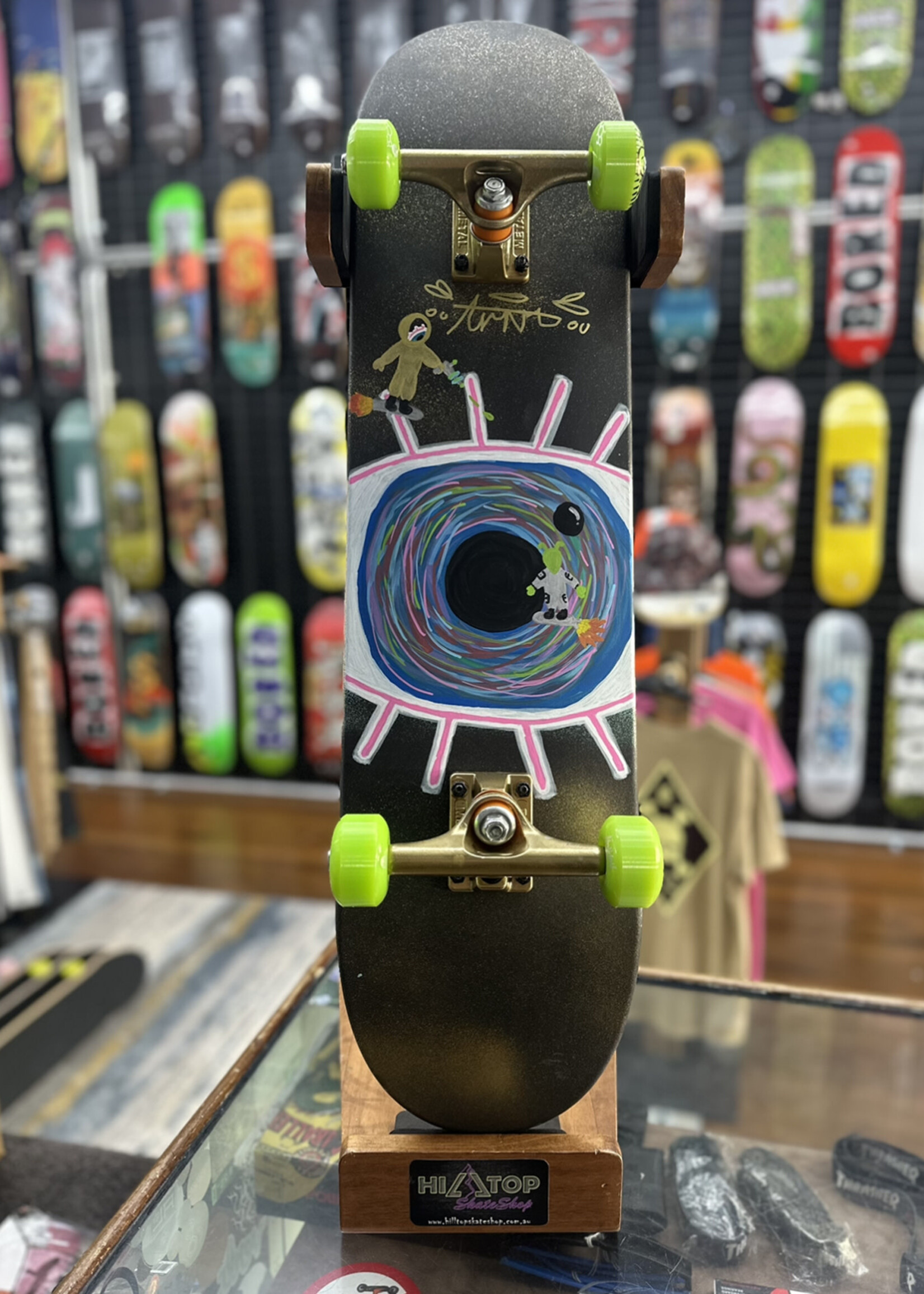 Local Artists AURORALEE - Eye In Space Complete - 7.75"