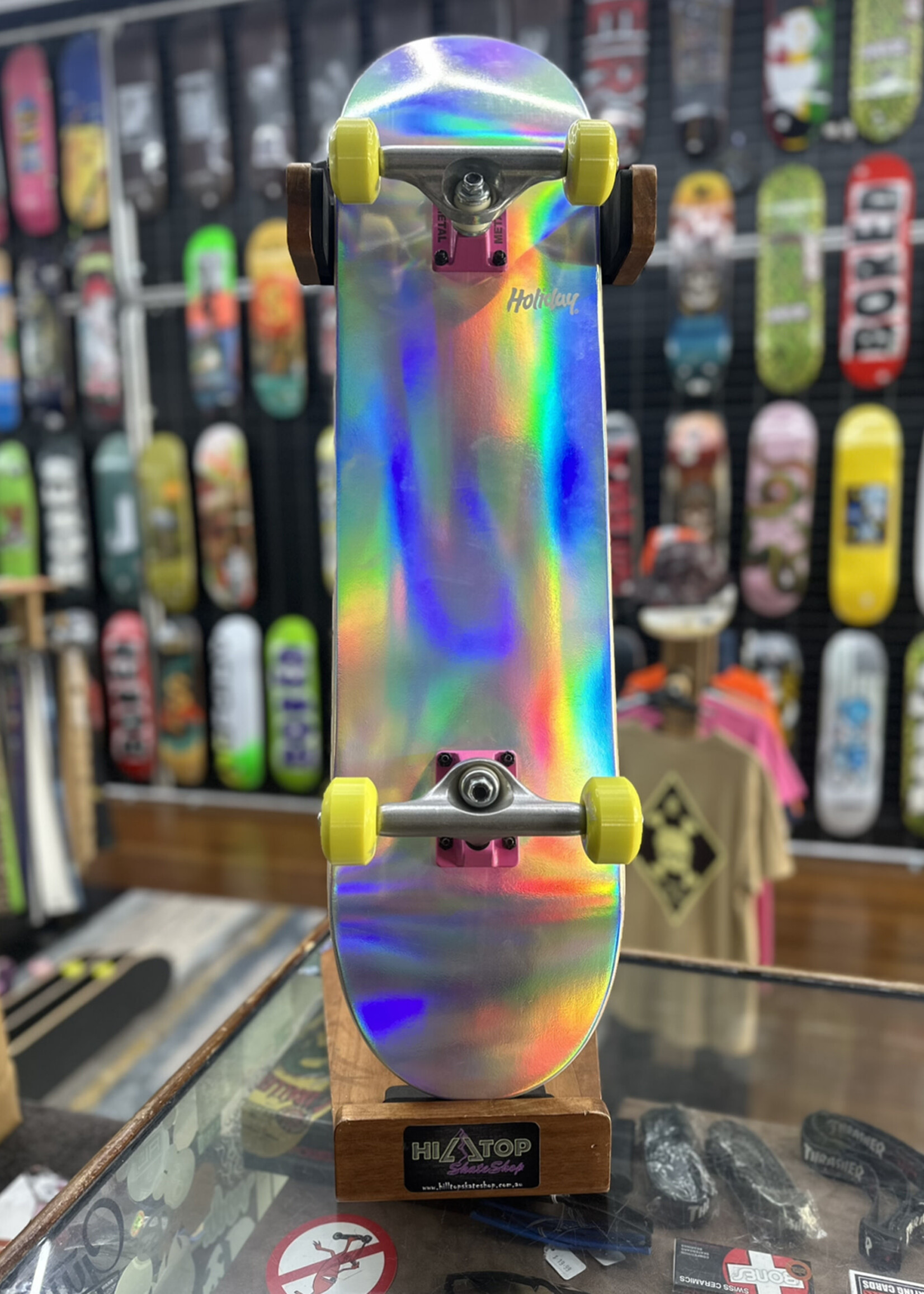 Holiday Skateboards HOLIDAY SKATEBOARDS - Holographic/Pink Trucks Yellow Wheels - Complete - 7.75"