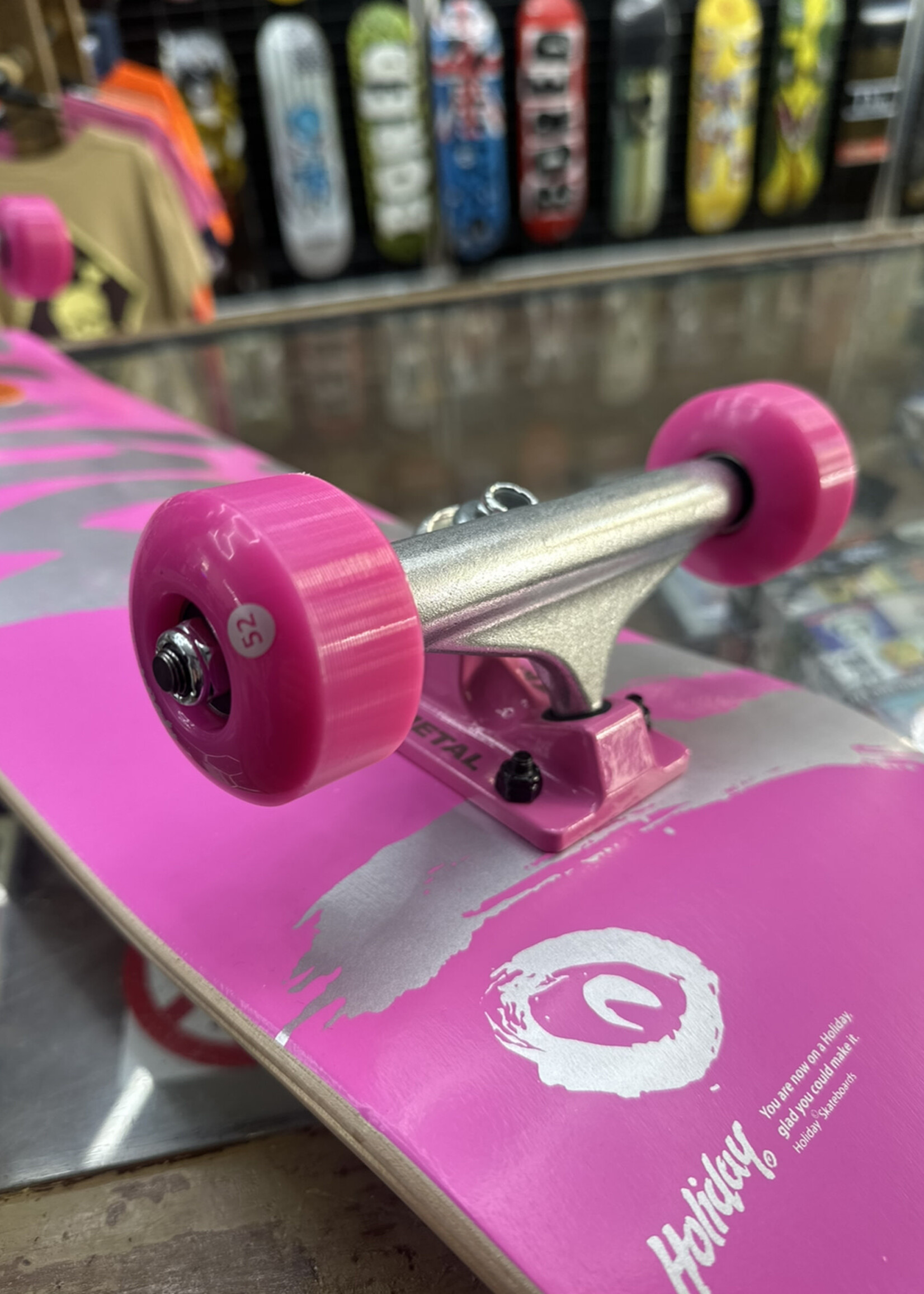 Holiday Skateboards HOLIDAY SKATEBOARDS - Safety Pink Complete - 7.75"