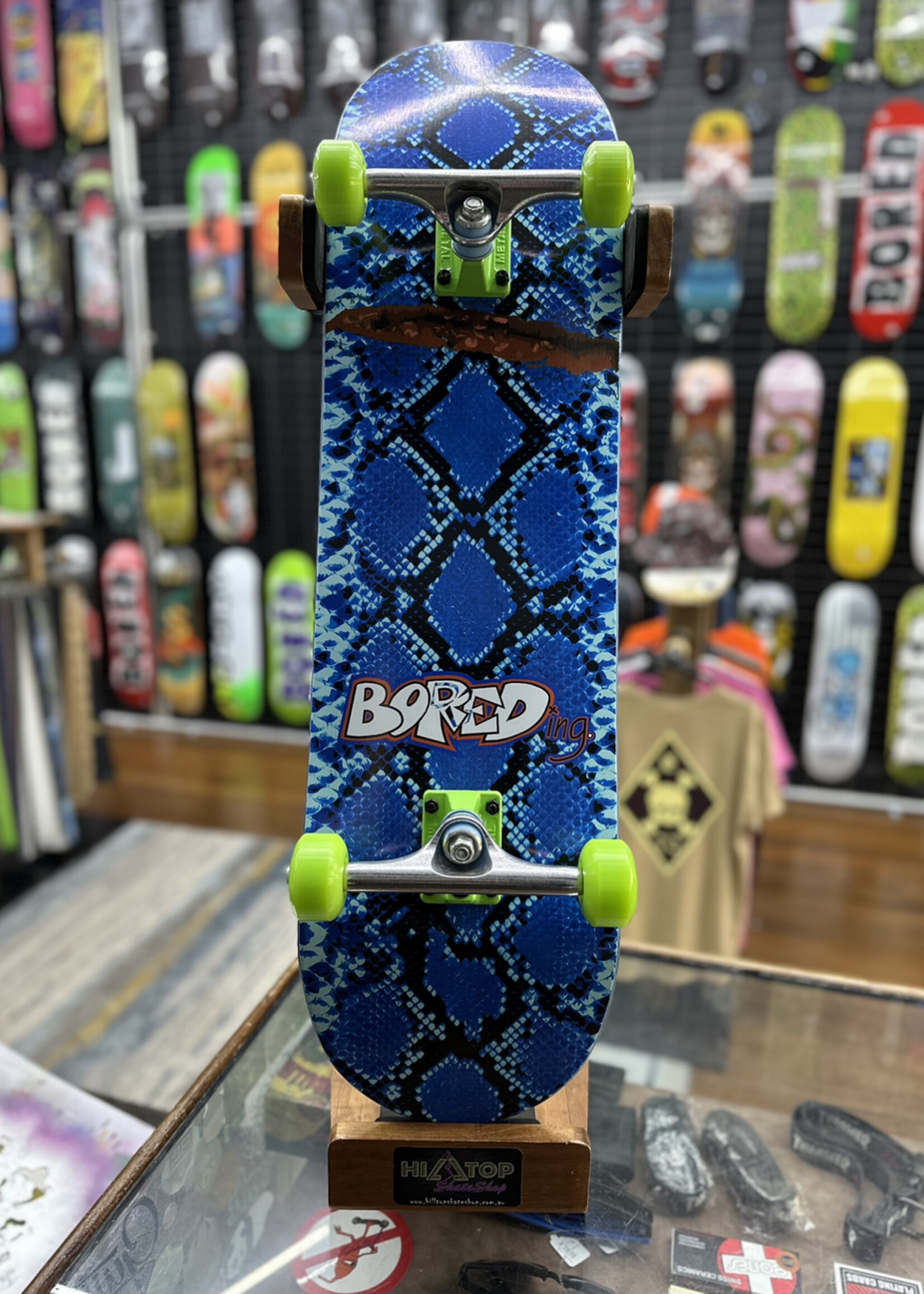 BOREDing. BOREDing. - Blue Cut-Snake Blue Green Complete - 8.5"