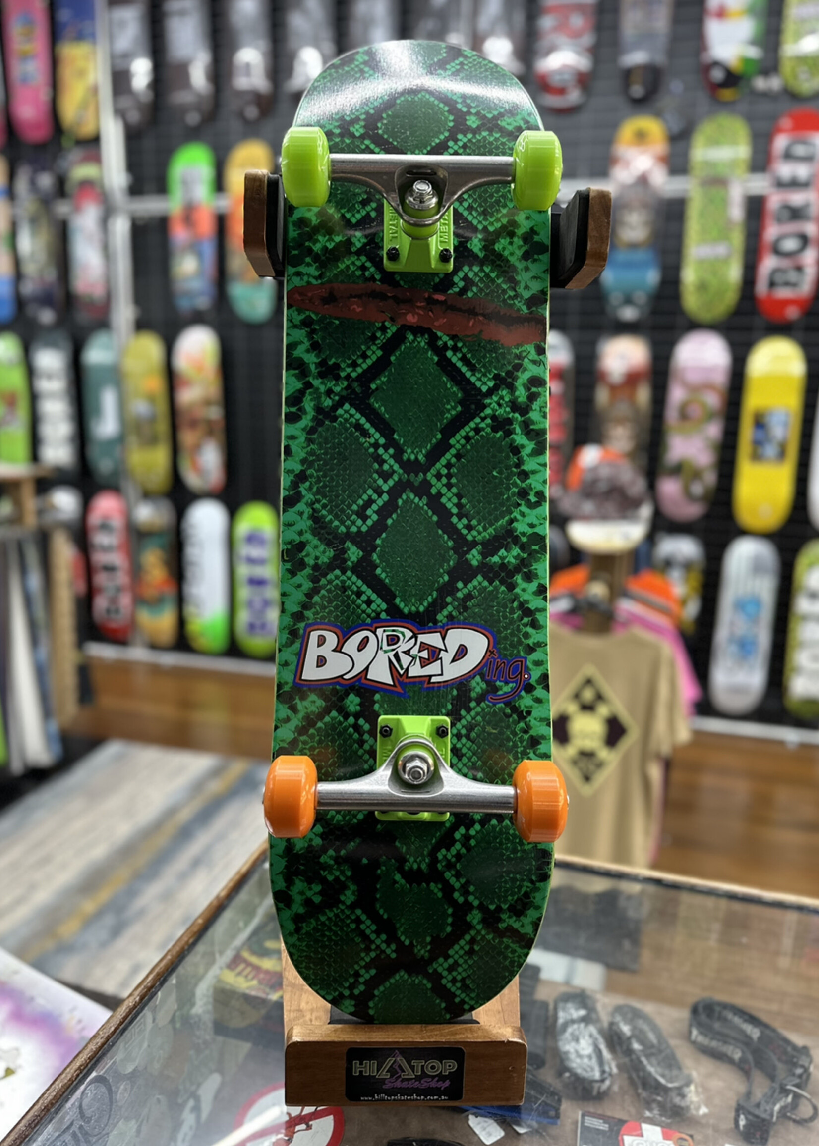 BOREDing. BOREDing. - Green Cut-Snake Complete - 8.25"