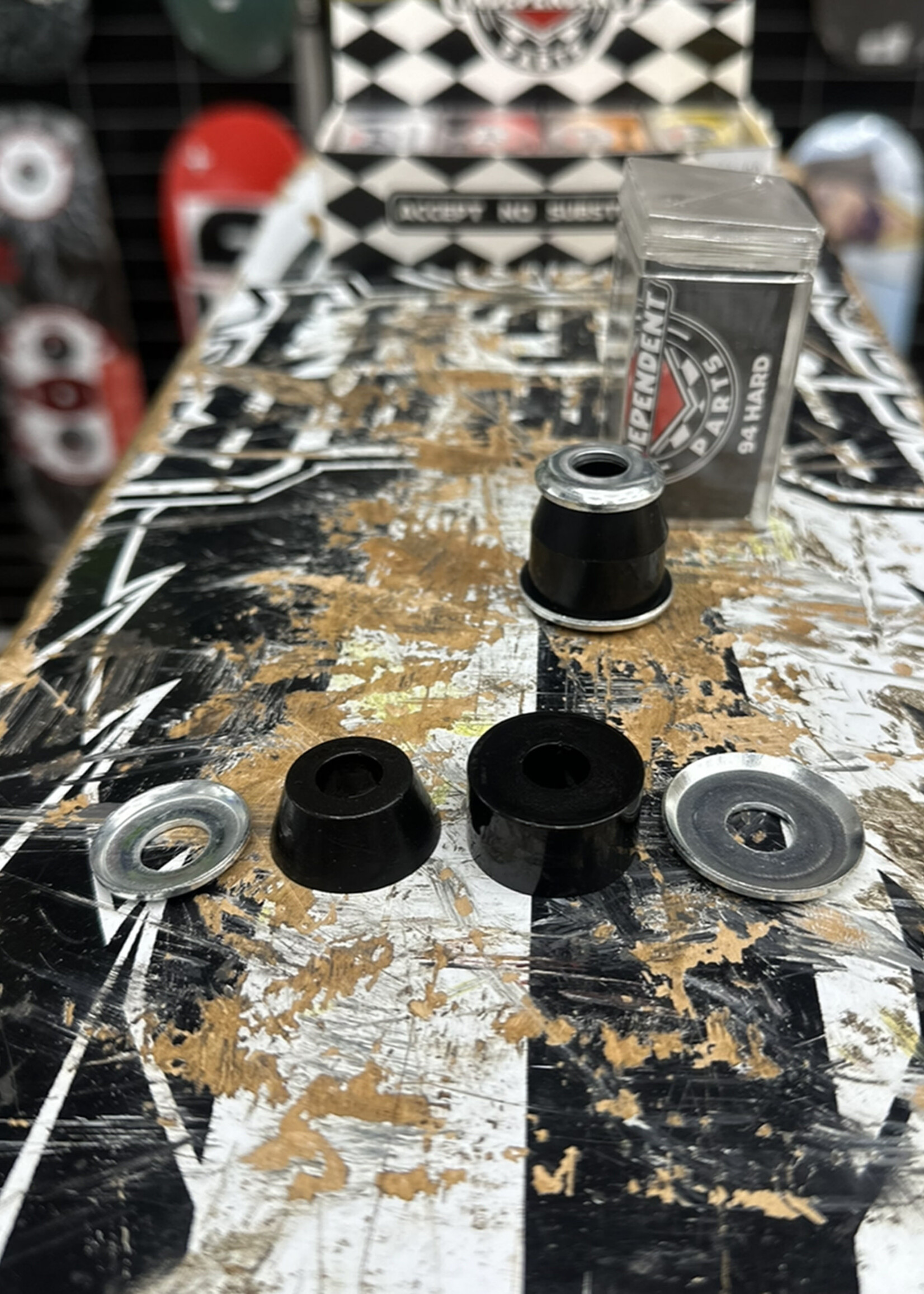 Independent Trucks INDEPENDENT - Truck Bushings Standard Cylinders
