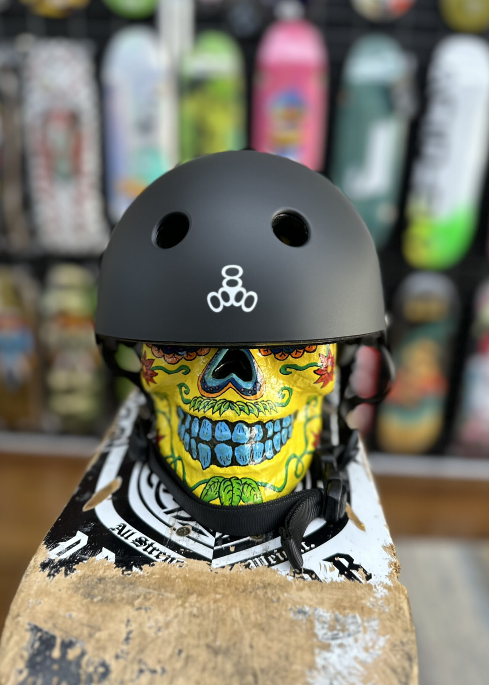 Triple 8 TRIPLE 8 - Deep Cover Elliot Sloan Helmet
