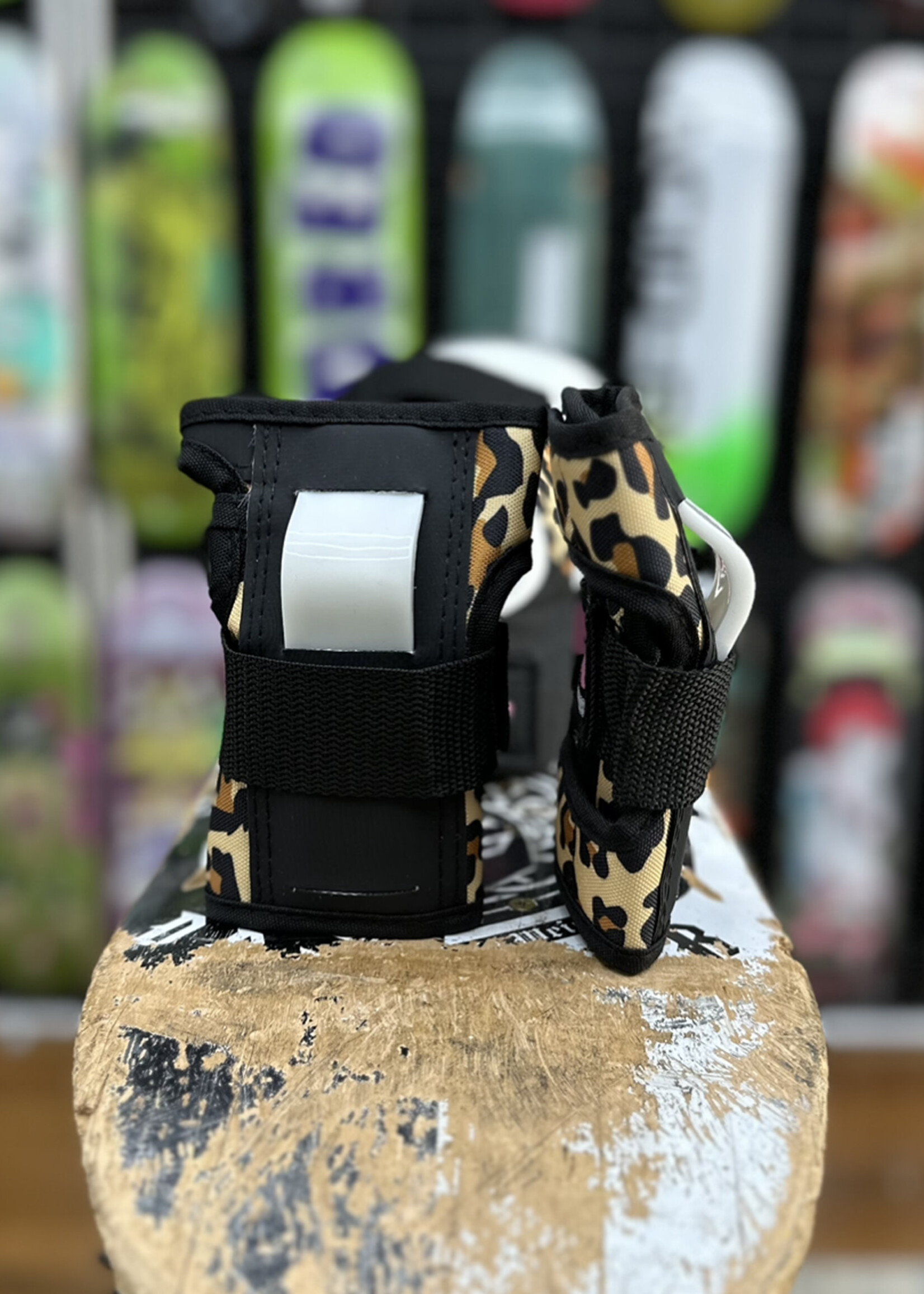 187 KILLER PADS 187  KILLER PADS - Six Pack Moxi Leopard - Small/Medium