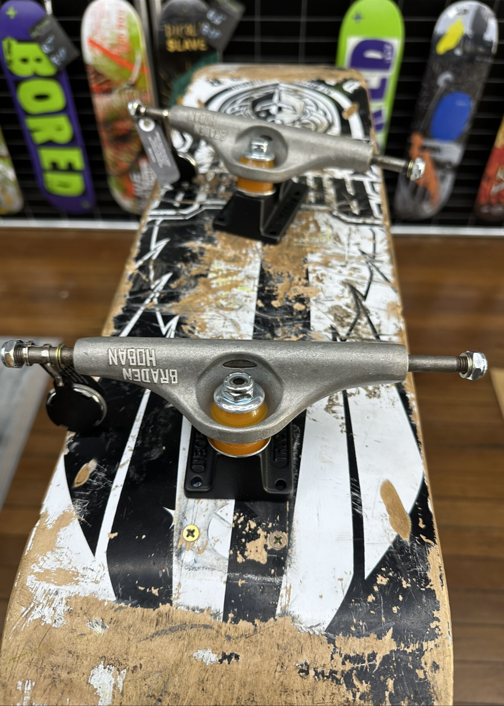 Independent Trucks INDEPENDENT - Stage 11 Hollow Braden Hoban Trucks Pair
