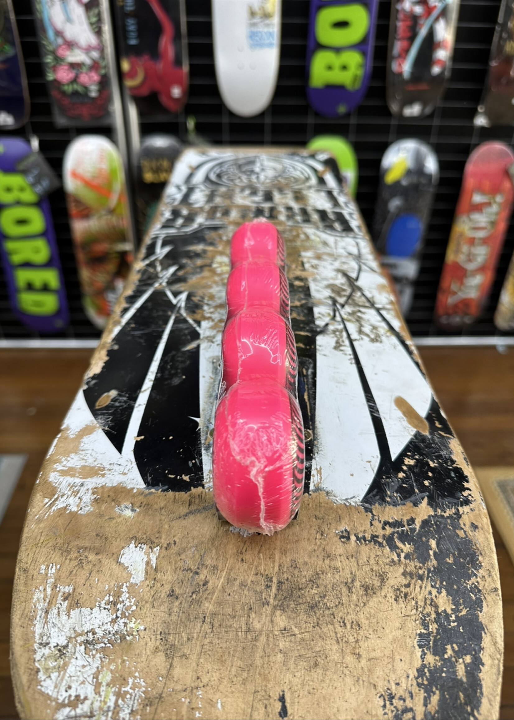 Spitfire Wheels SPITFIRE WHEELS - Formula Four Classic Neon Pink - 53mm 99a