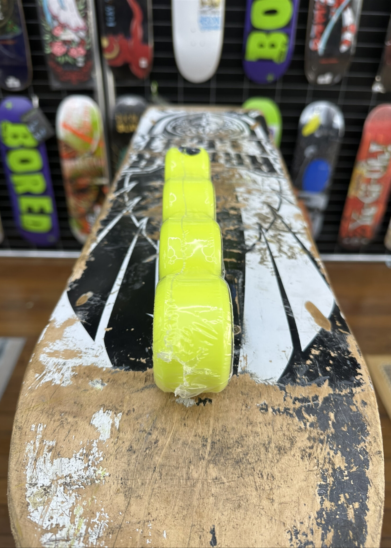 Spitfire Wheels SPITFIRE WHEELS - Formula Four Conical Full Yellow - 99a 58mm