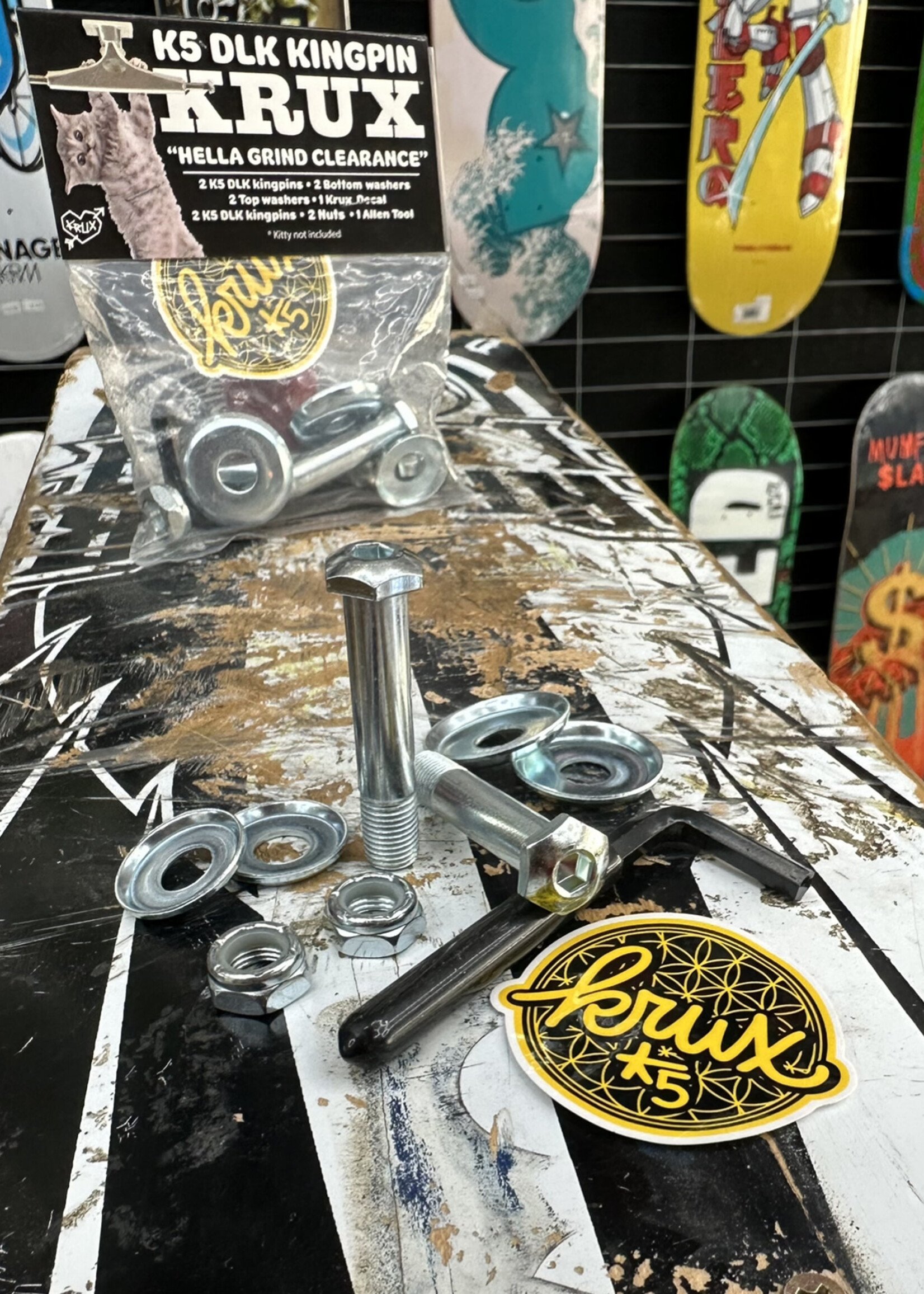Krux Trucks KRUX - K5 Solid Downlow Kingpin Set - 1 Pair