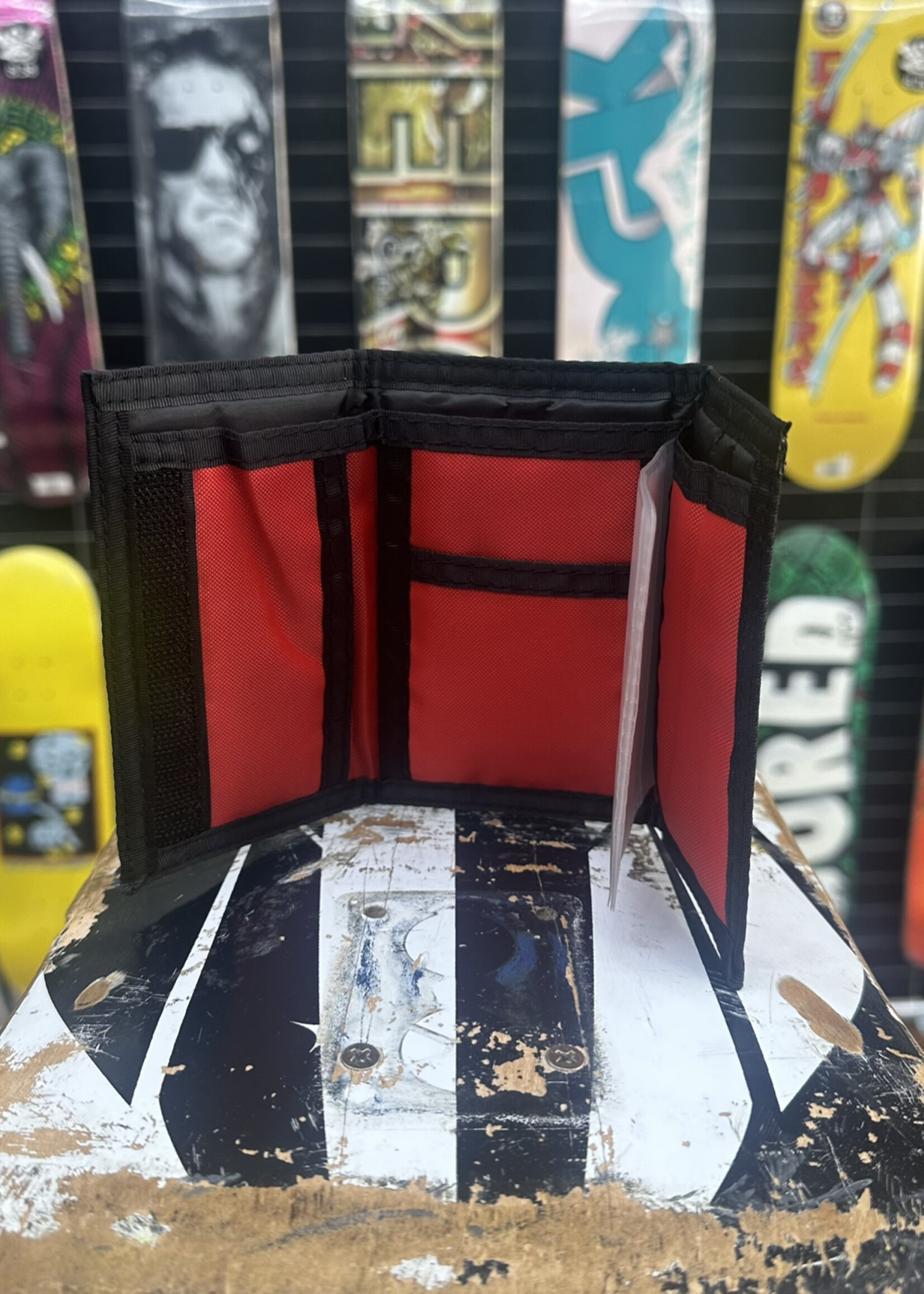Thrasher THRASHER - Skate Mag Velcro Wallet - Red