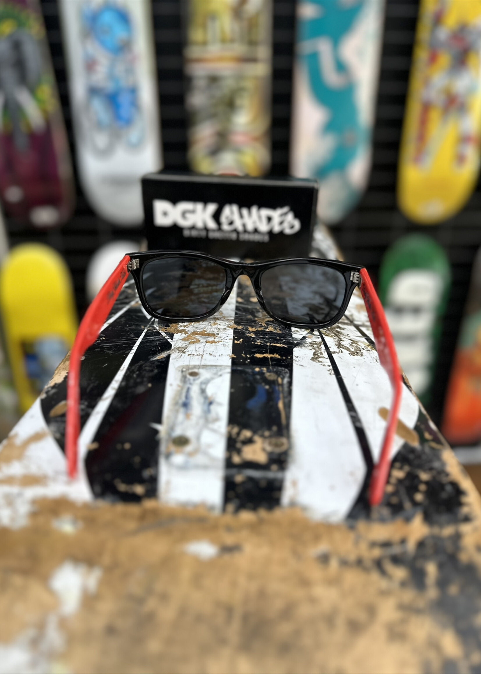DGK DGK - I Love Haters Sunnies Two Tone - Black/Red
