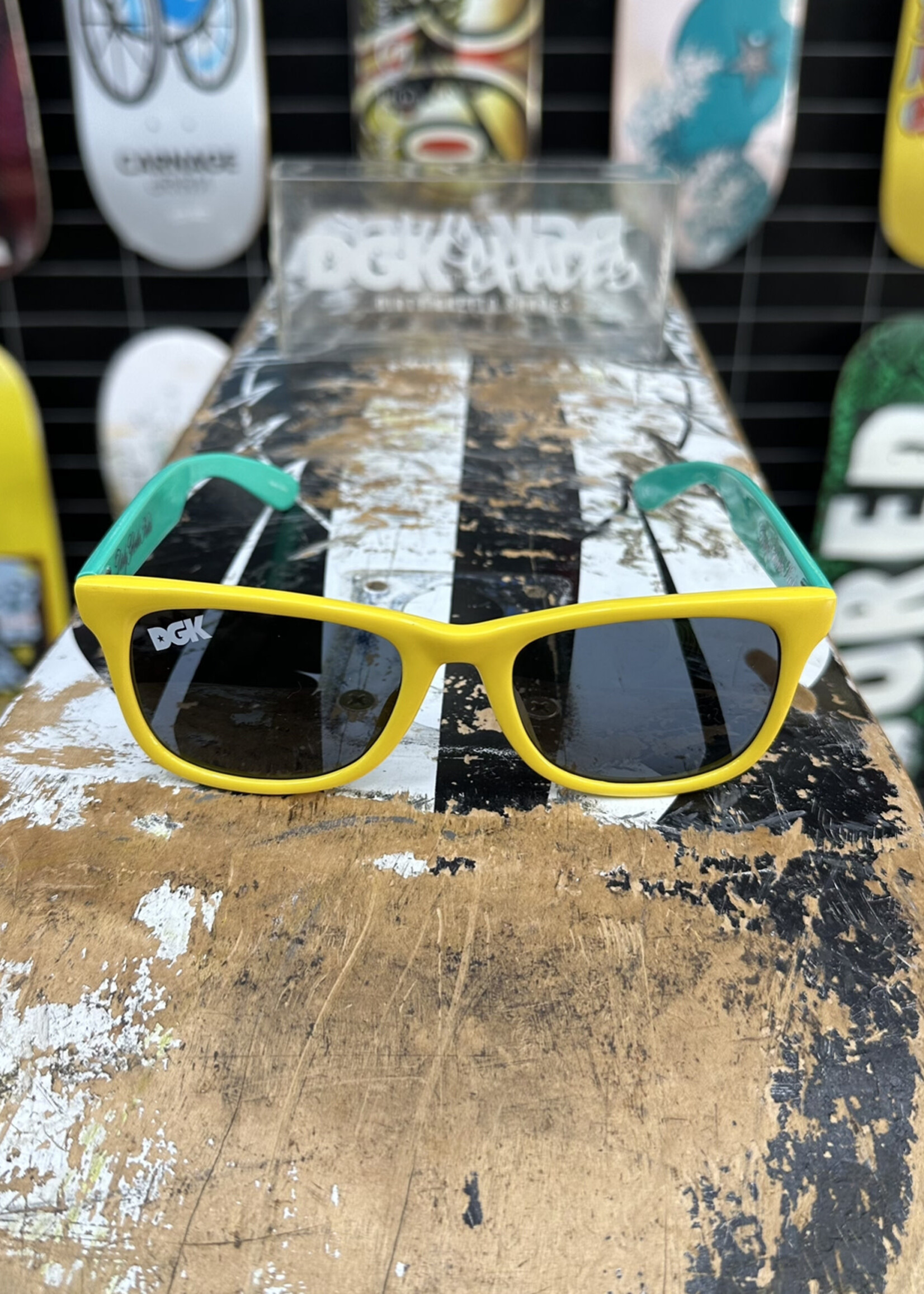 DGK DGK - I Love Haters Sunnies Two Tone - Yellow/Green