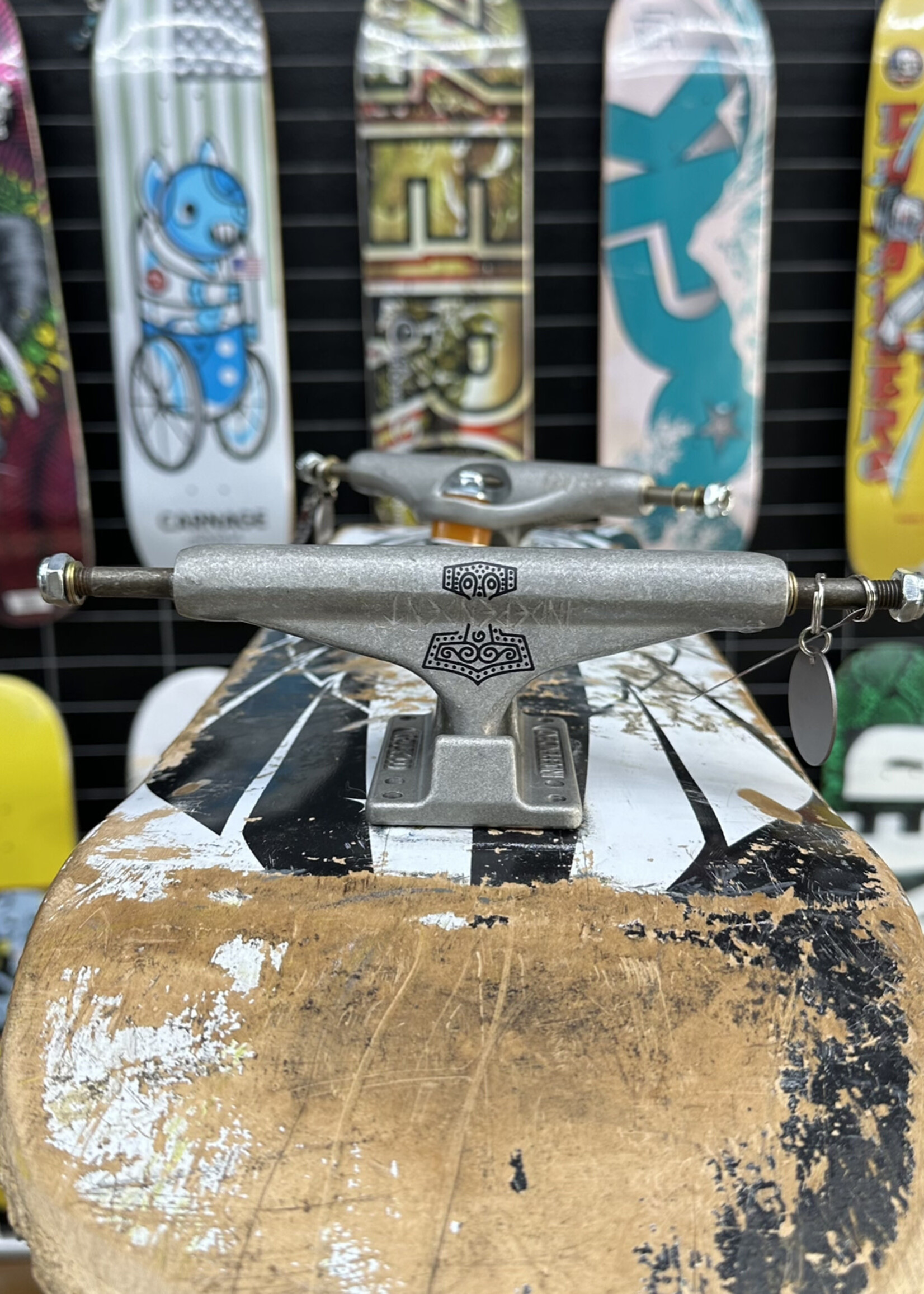 Independent Trucks INDEPENDENT - Stage 11 Hollow Kevin Baekkell Trucks Pair
